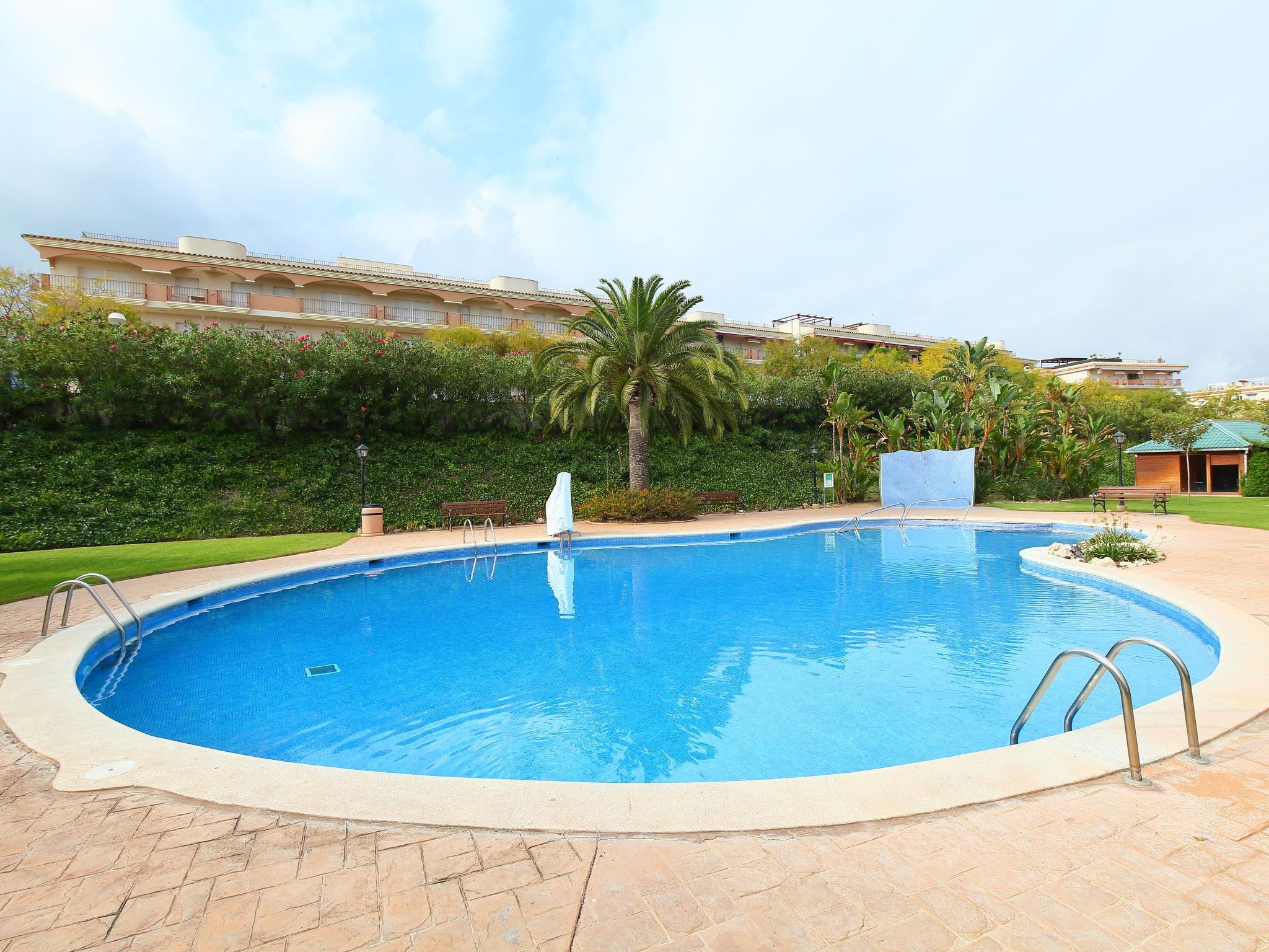 Photo 14 - 2 bedroom Apartment in La Ràpita with swimming pool and garden