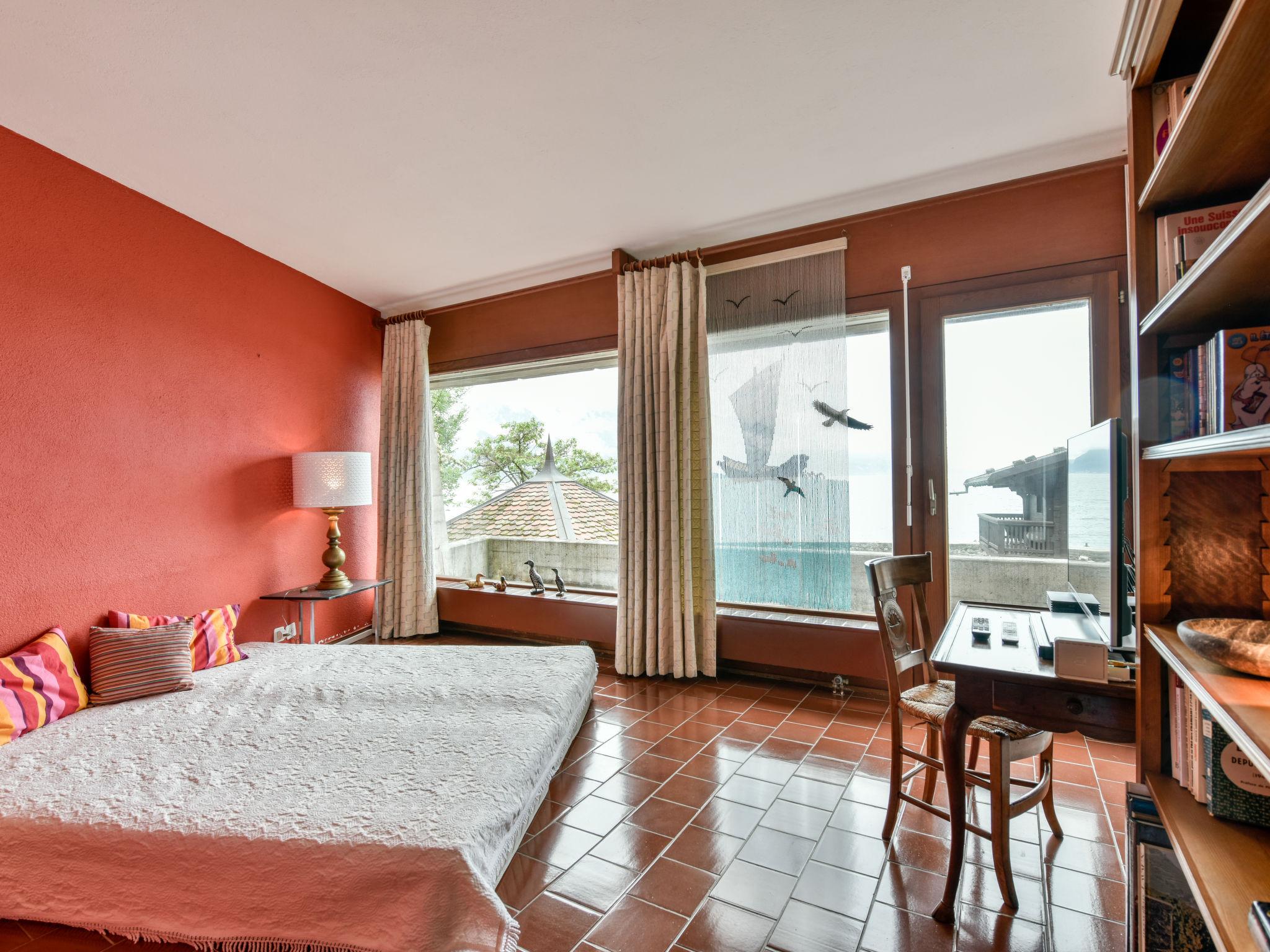 Foto 4 - Casa con 4 camere da letto a Montreux con giardino e vista sulle montagne