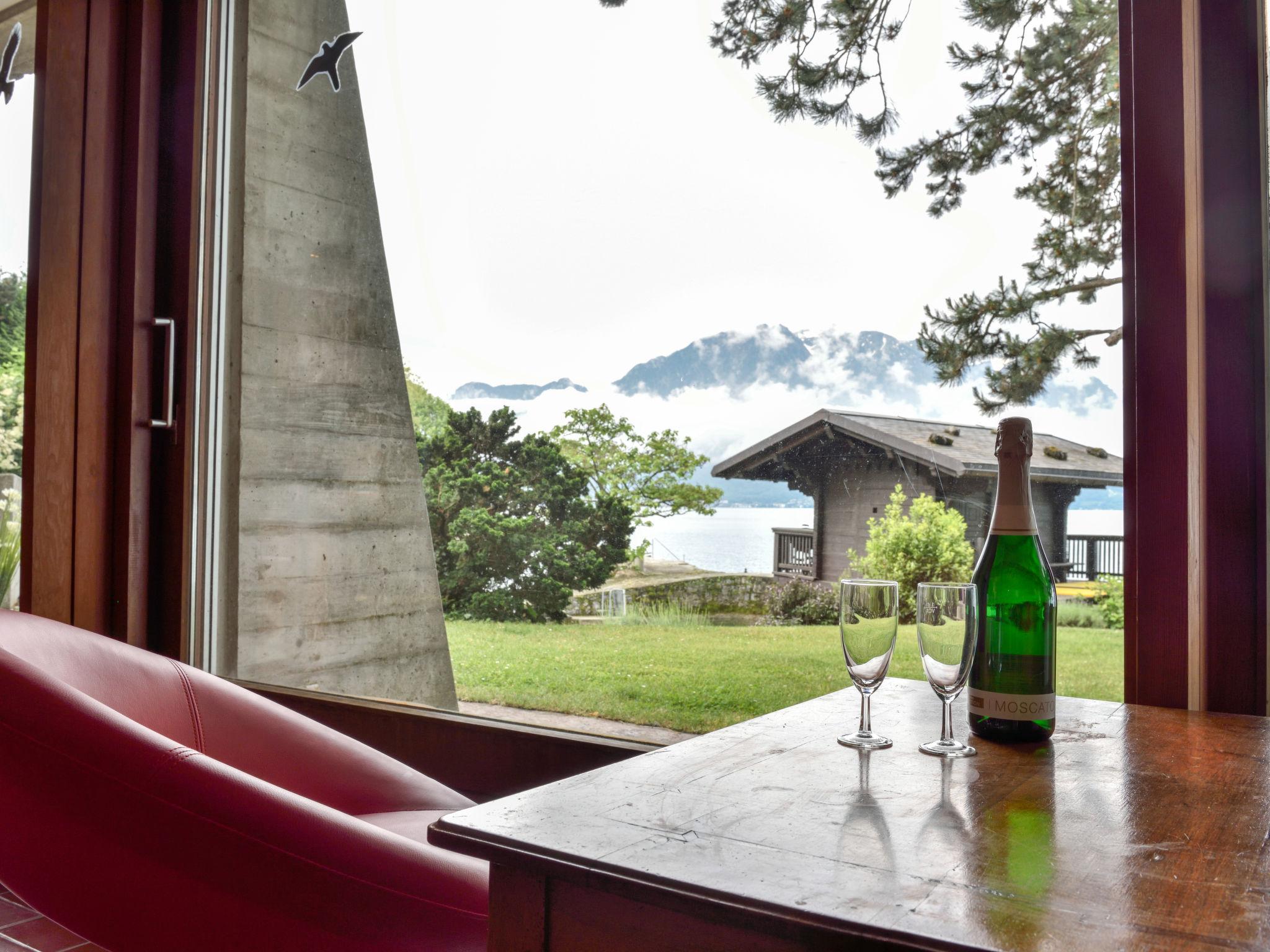 Foto 11 - Casa de 4 quartos em Montreux com jardim e vista para a montanha