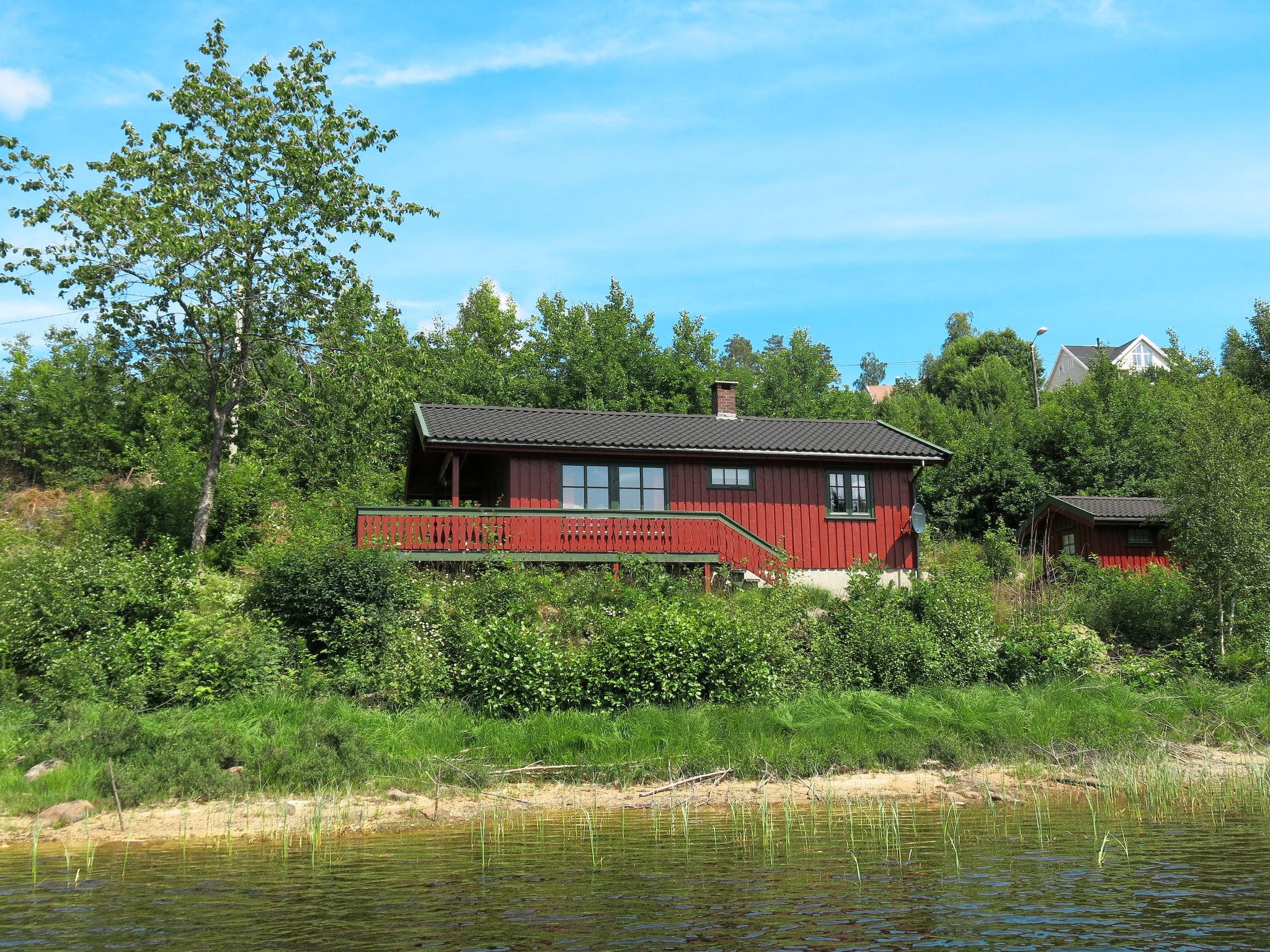 Photo 1 - Maison de 3 chambres à Lyngdal avec jardin et terrasse