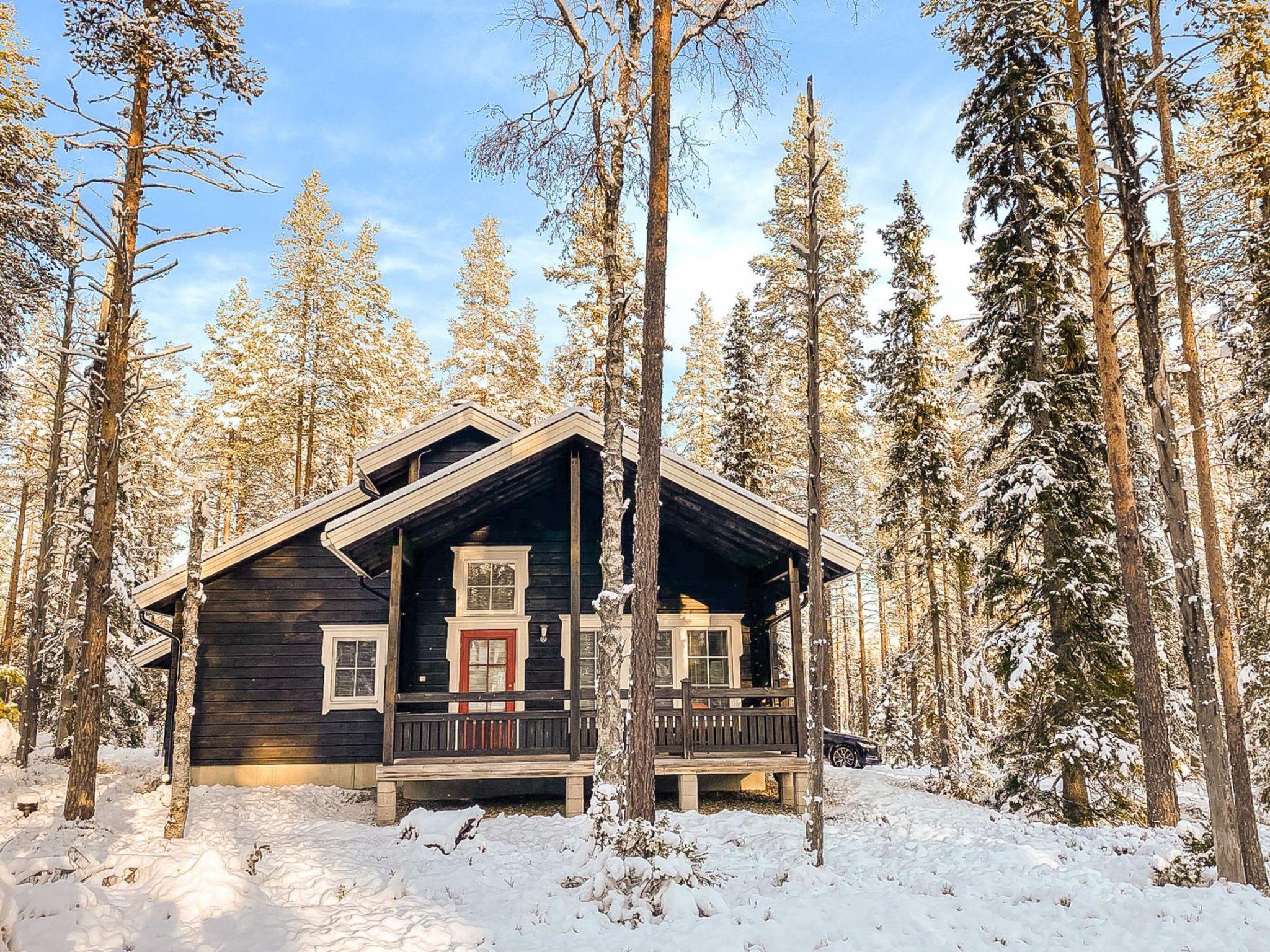 Foto 30 - Casa de 3 habitaciones en Kolari con sauna y vistas a la montaña