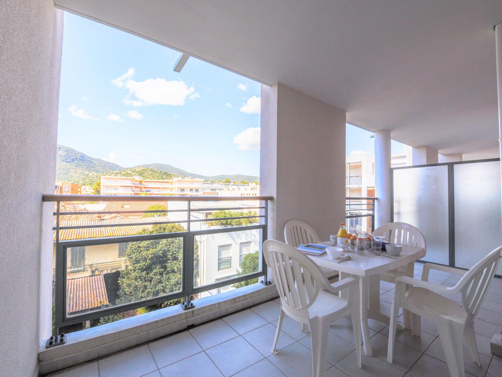 Photo 13 - 1 bedroom Apartment in Cavalaire-sur-Mer with terrace