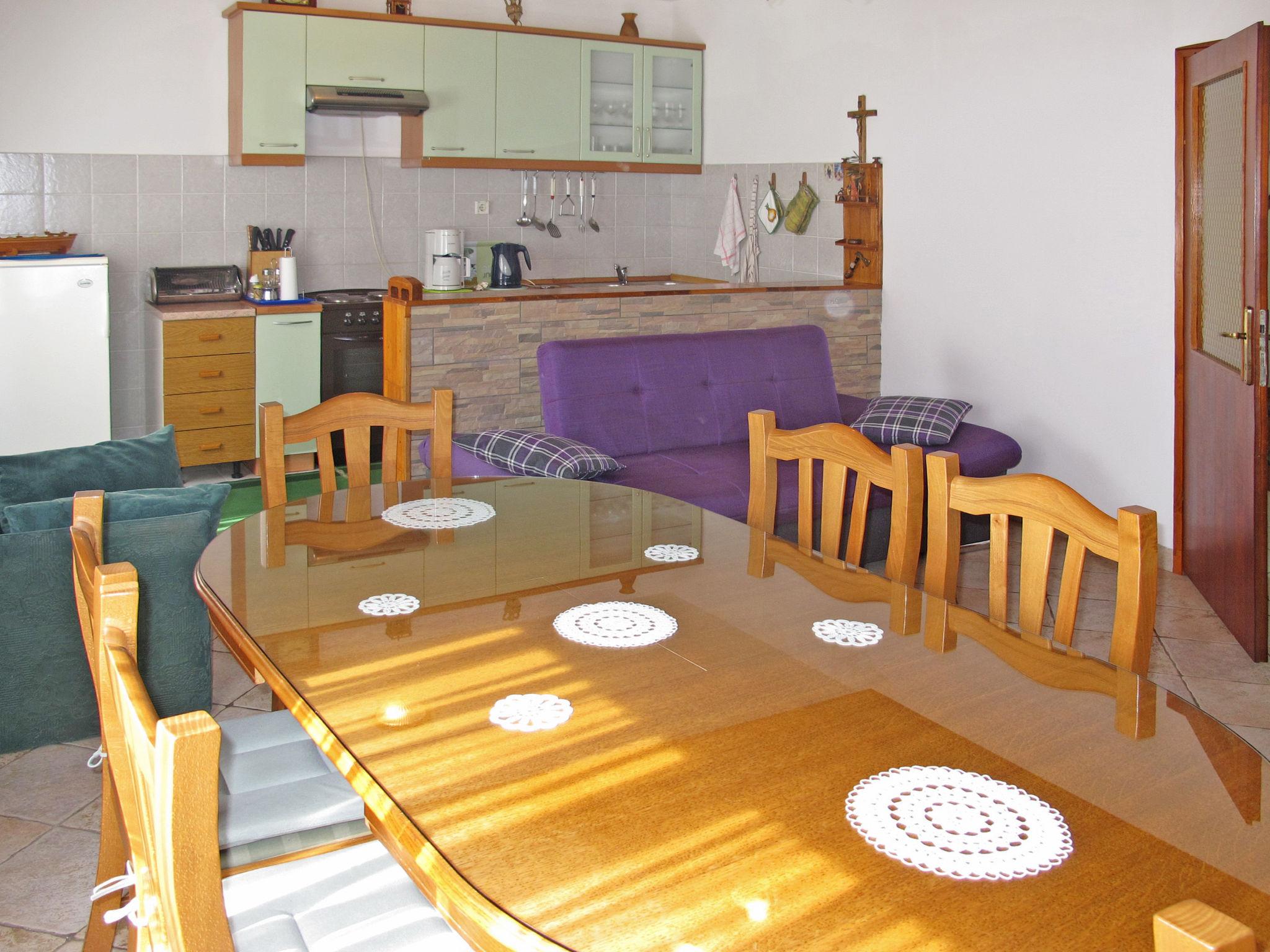 Photo 10 - 2 bedroom House in Zadar with terrace and sea view