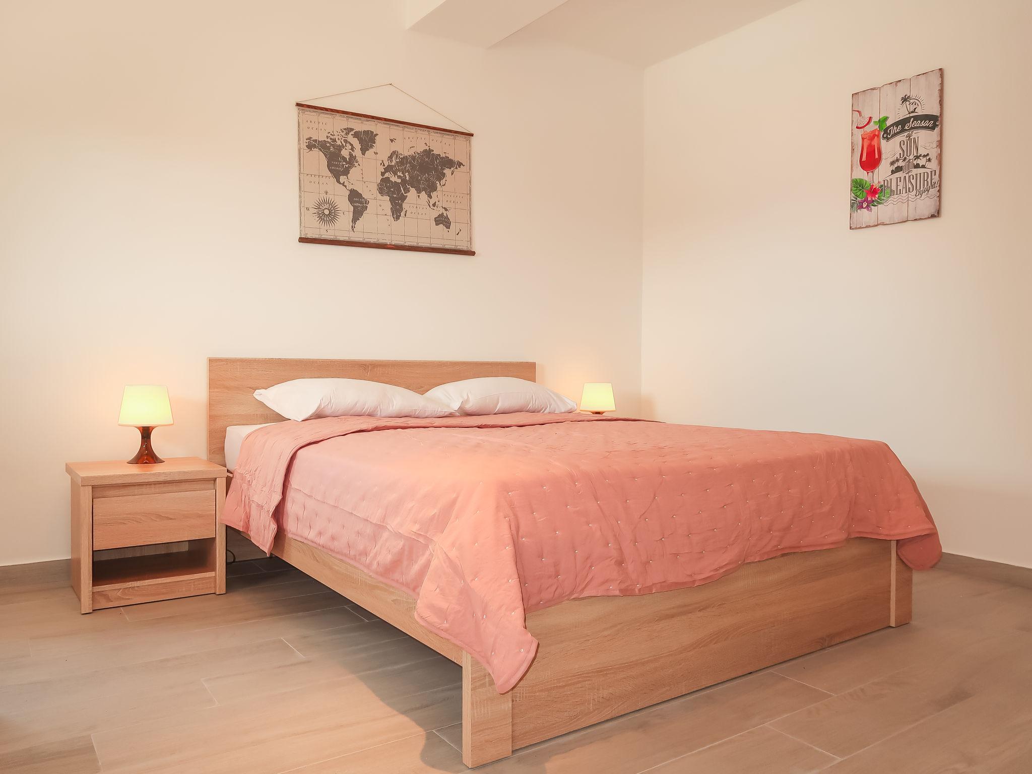 Foto 4 - Appartamento con 2 camere da letto a Crikvenica con terrazza e vista mare