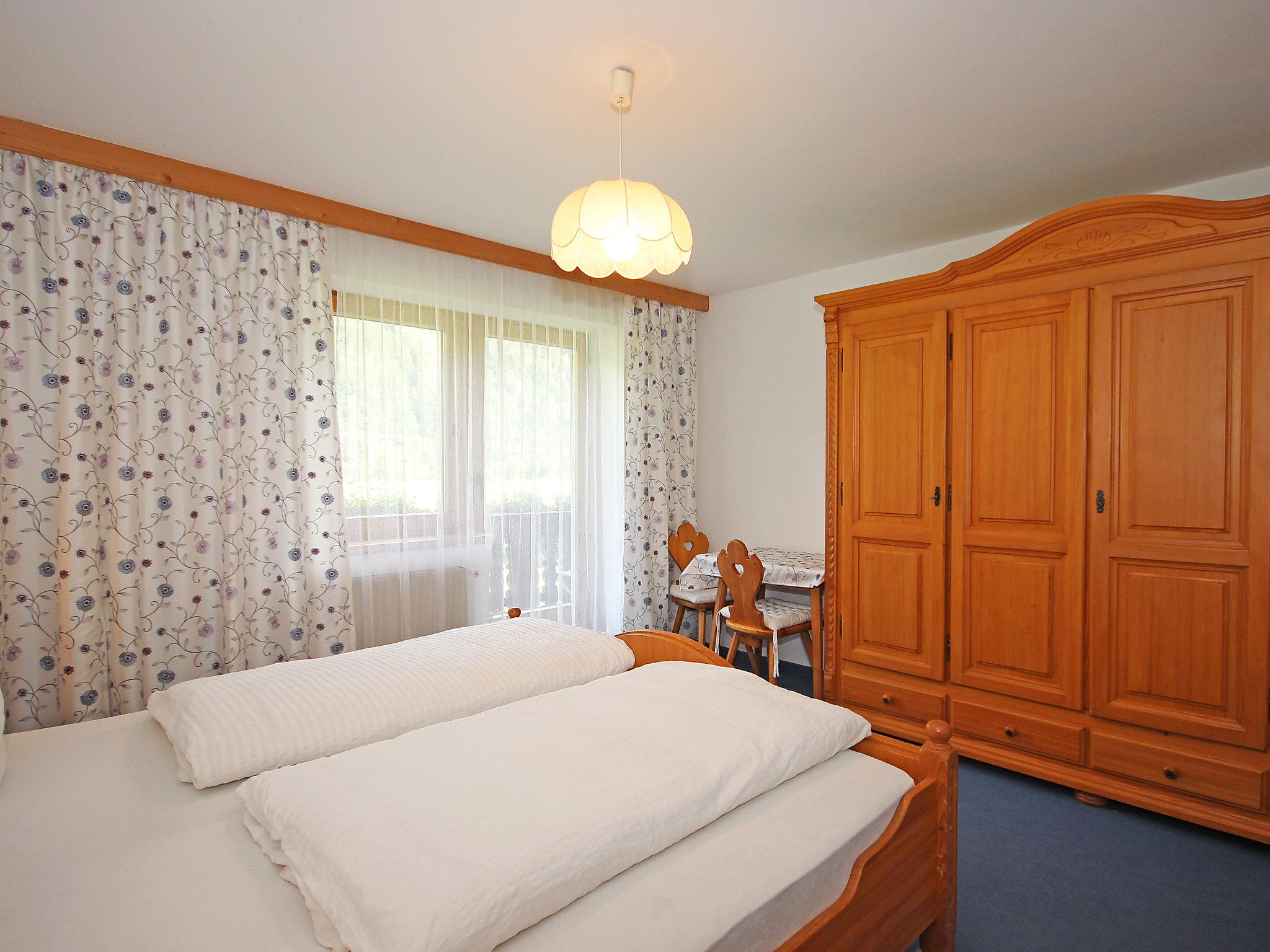 Foto 7 - Apartamento de 2 quartos em Aschau im Zillertal com jardim e vista para a montanha