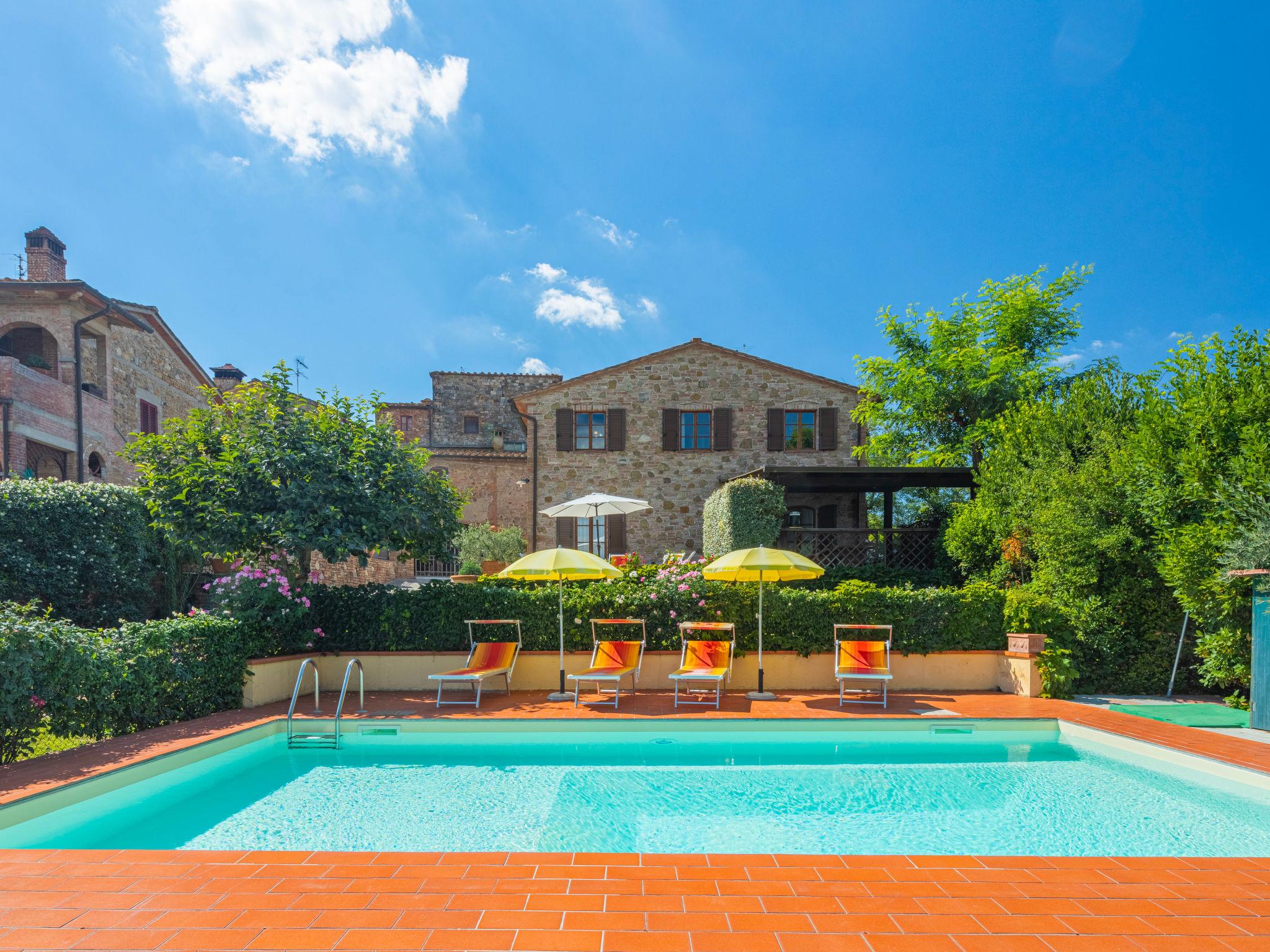 Foto 1 - Casa de 4 quartos em Gambassi Terme com piscina privada e jardim