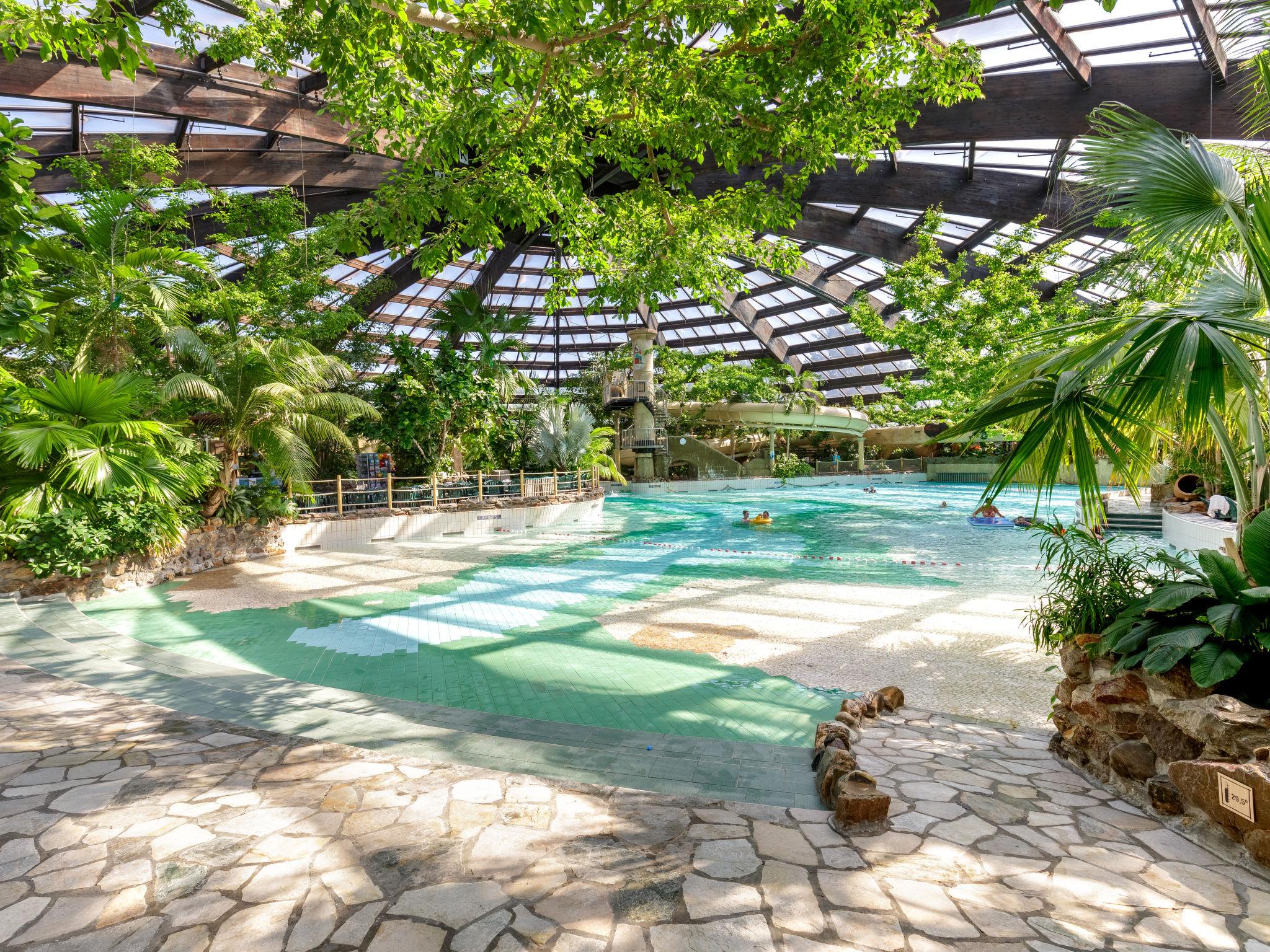 Photo 2 - Maison de 3 chambres à Westerhoven avec piscine et terrasse