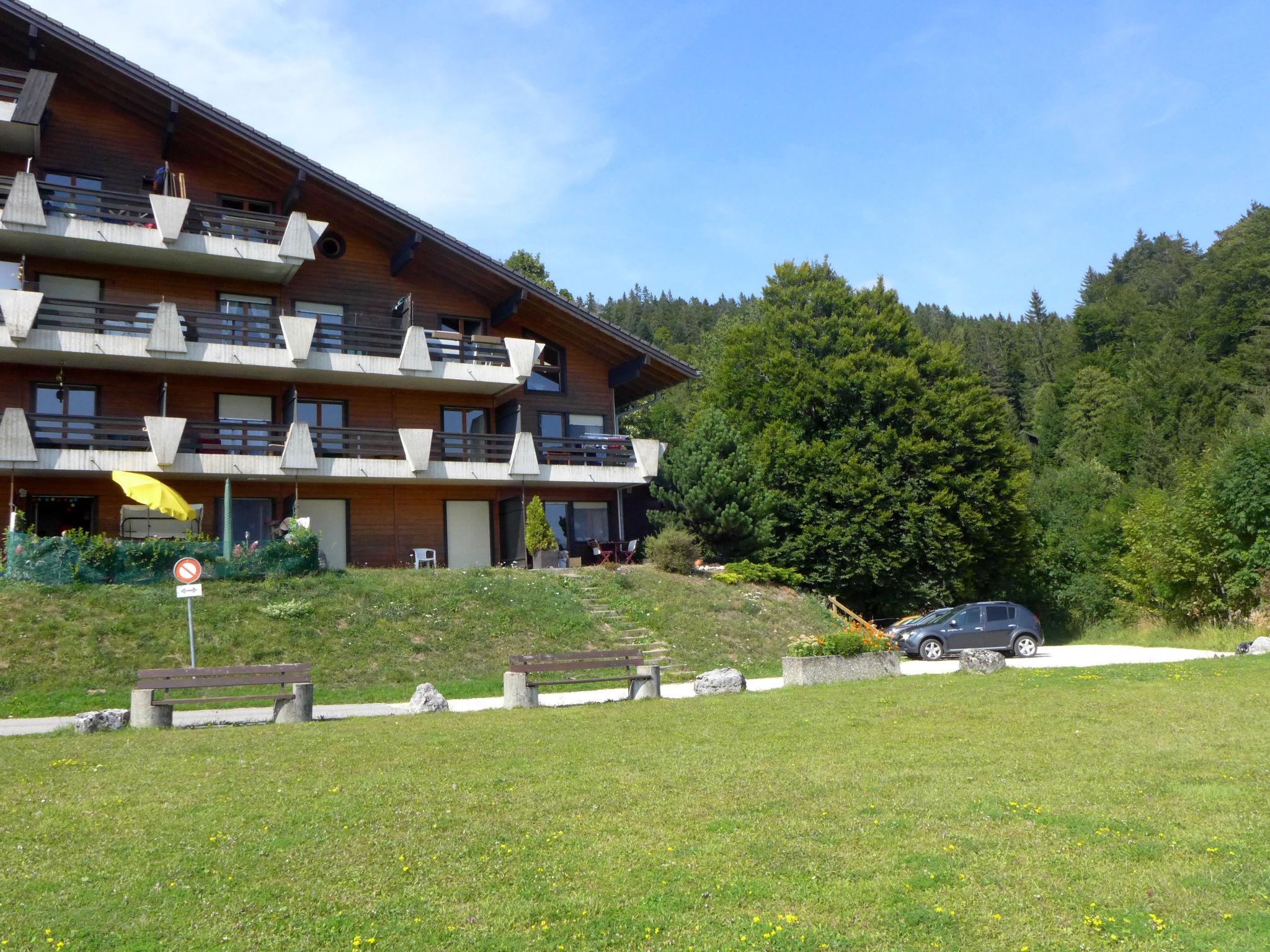Foto 1 - Apartamento de 2 habitaciones en Sainte-Croix con terraza y vistas a la montaña
