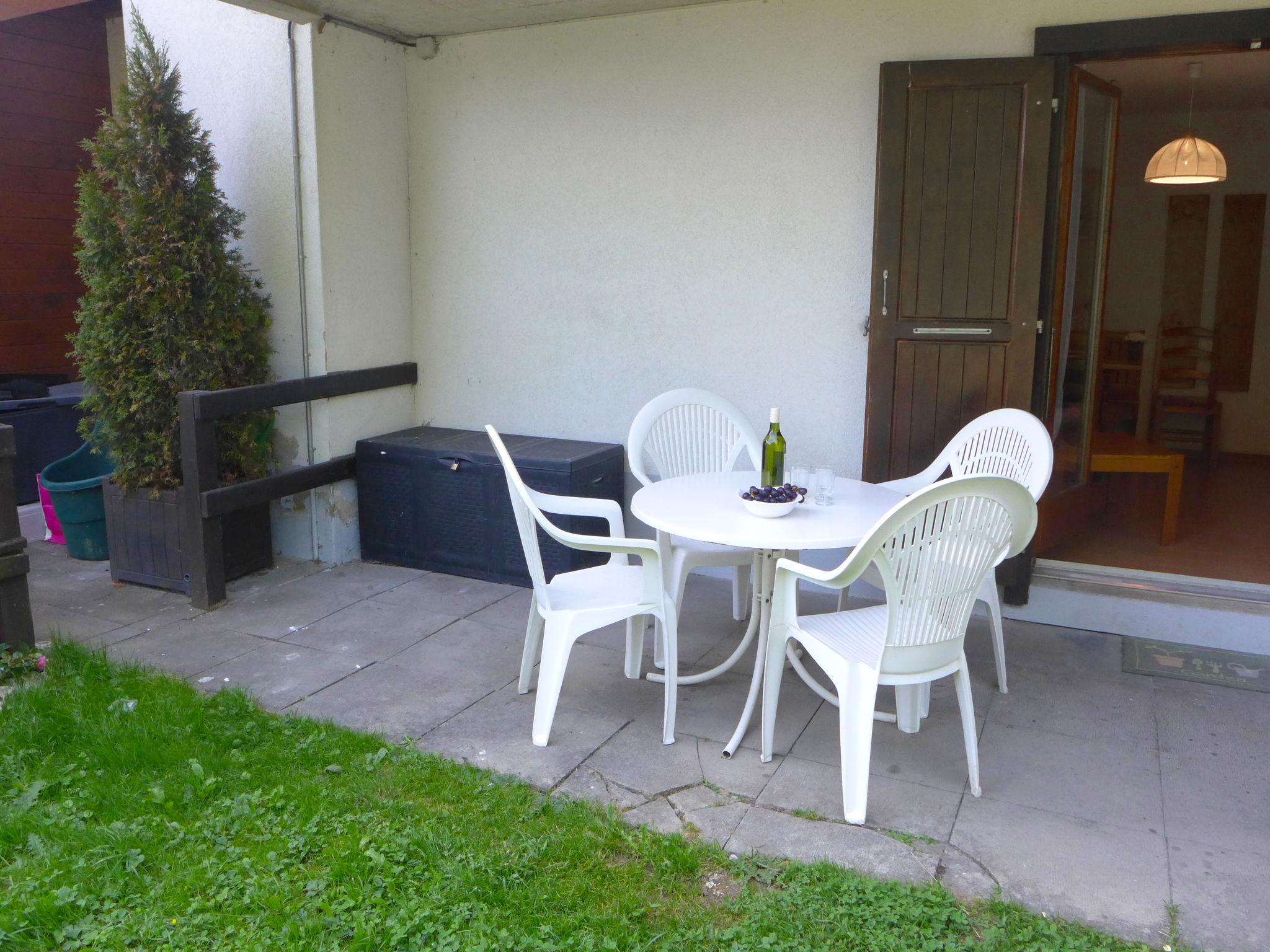 Photo 18 - 2 bedroom Apartment in Sainte-Croix with garden and terrace