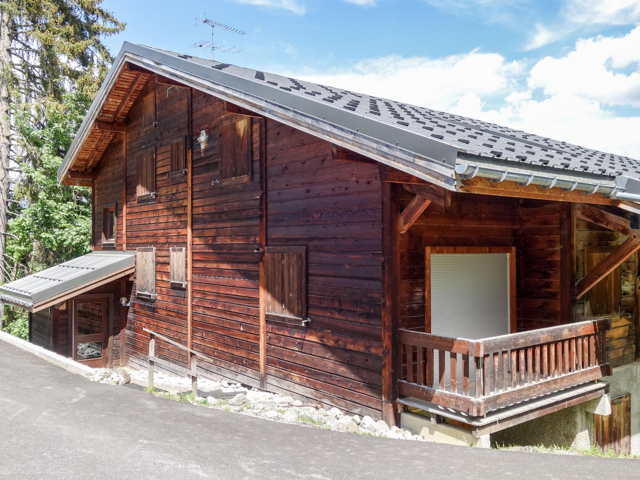 Photo 2 - Apartment in Saint-Gervais-les-Bains with terrace and mountain view