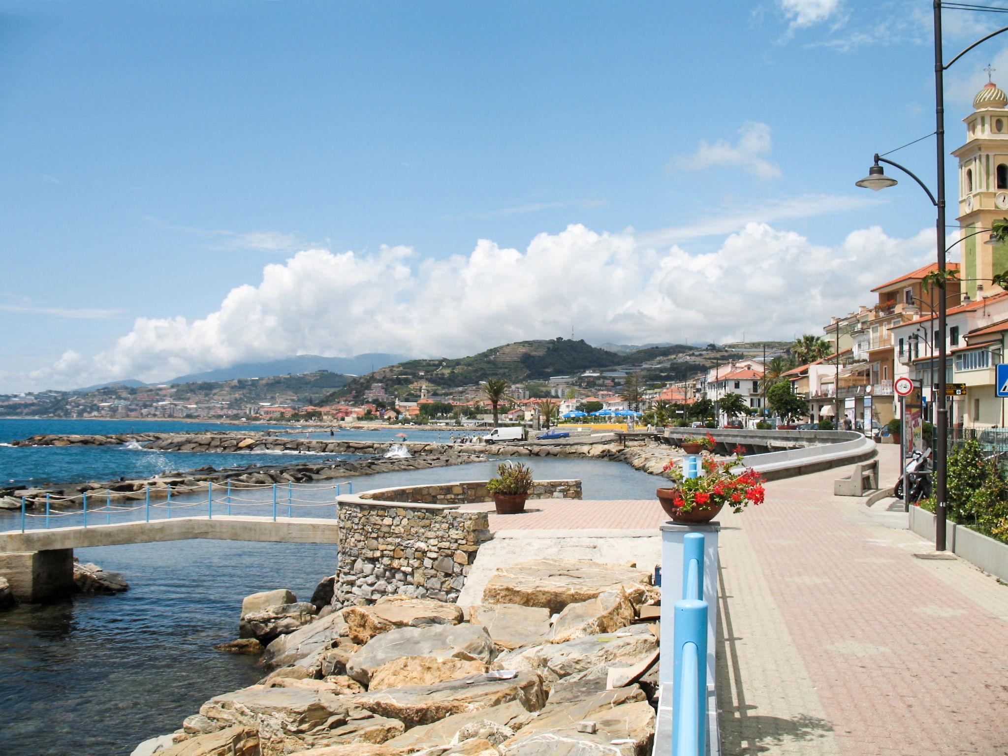 Foto 46 - Casa de 2 quartos em Cipressa com terraço e vistas do mar