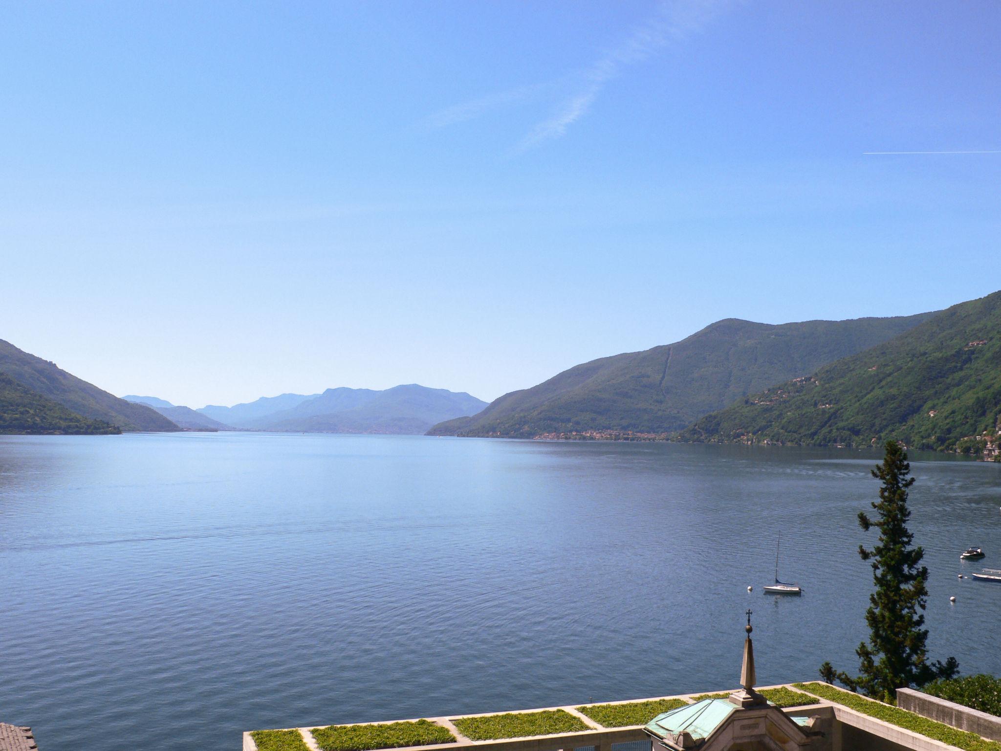 Foto 37 - Appartamento con 5 camere da letto a Brissago con terrazza