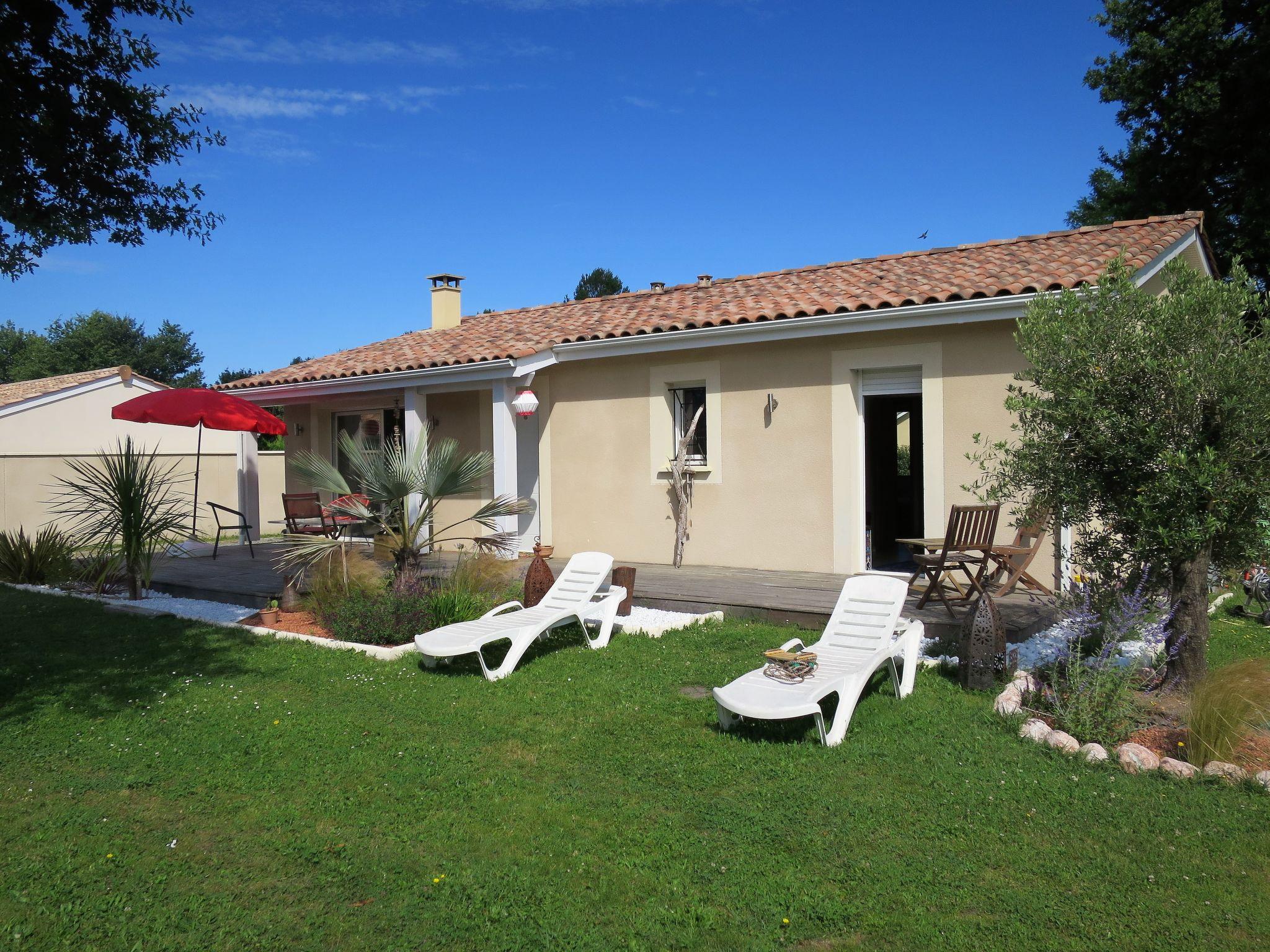 Photo 6 - Maison de 3 chambres à Carcans avec jardin et terrasse