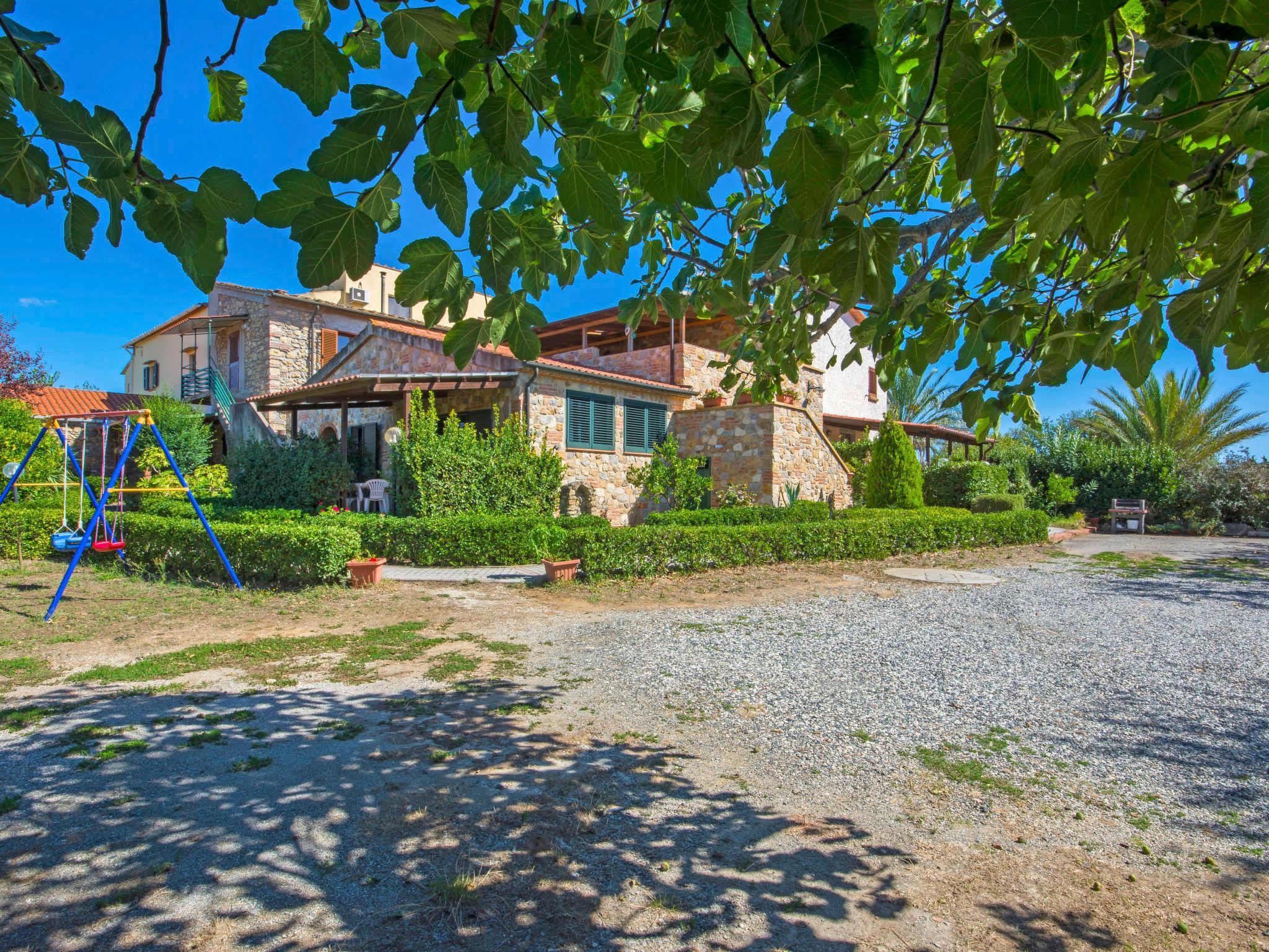 Photo 13 - Maison de 1 chambre à Bibbona avec piscine et jardin