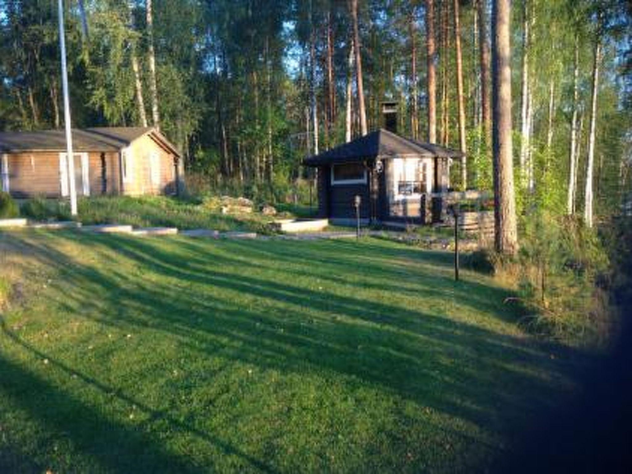 Foto 33 - Casa de 2 quartos em Hankasalmi com sauna