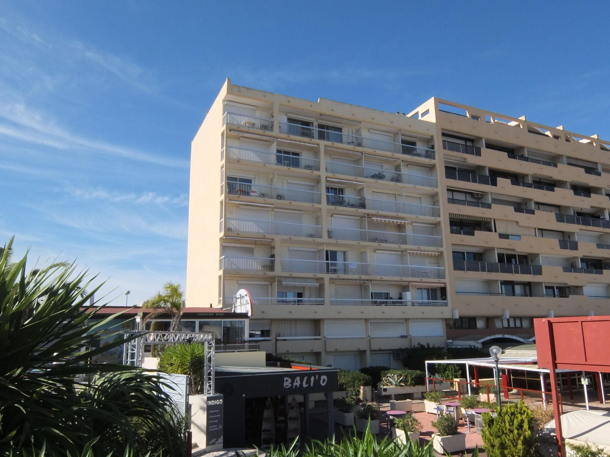 Foto 14 - Apartamento em Saint-Cyprien com vistas do mar