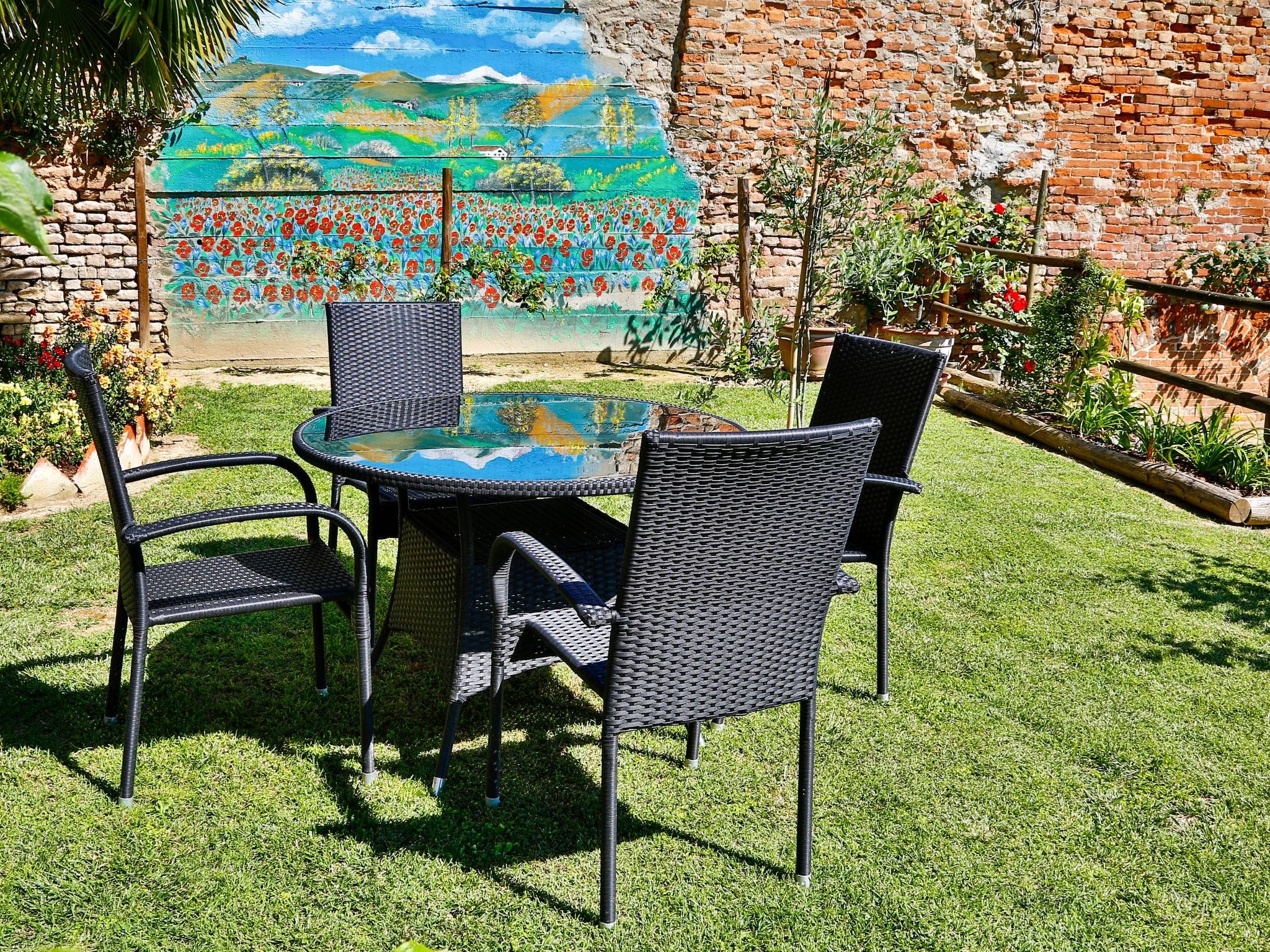 Foto 3 - Apartamento de 1 habitación en Montechiaro d'Asti con jardín y terraza