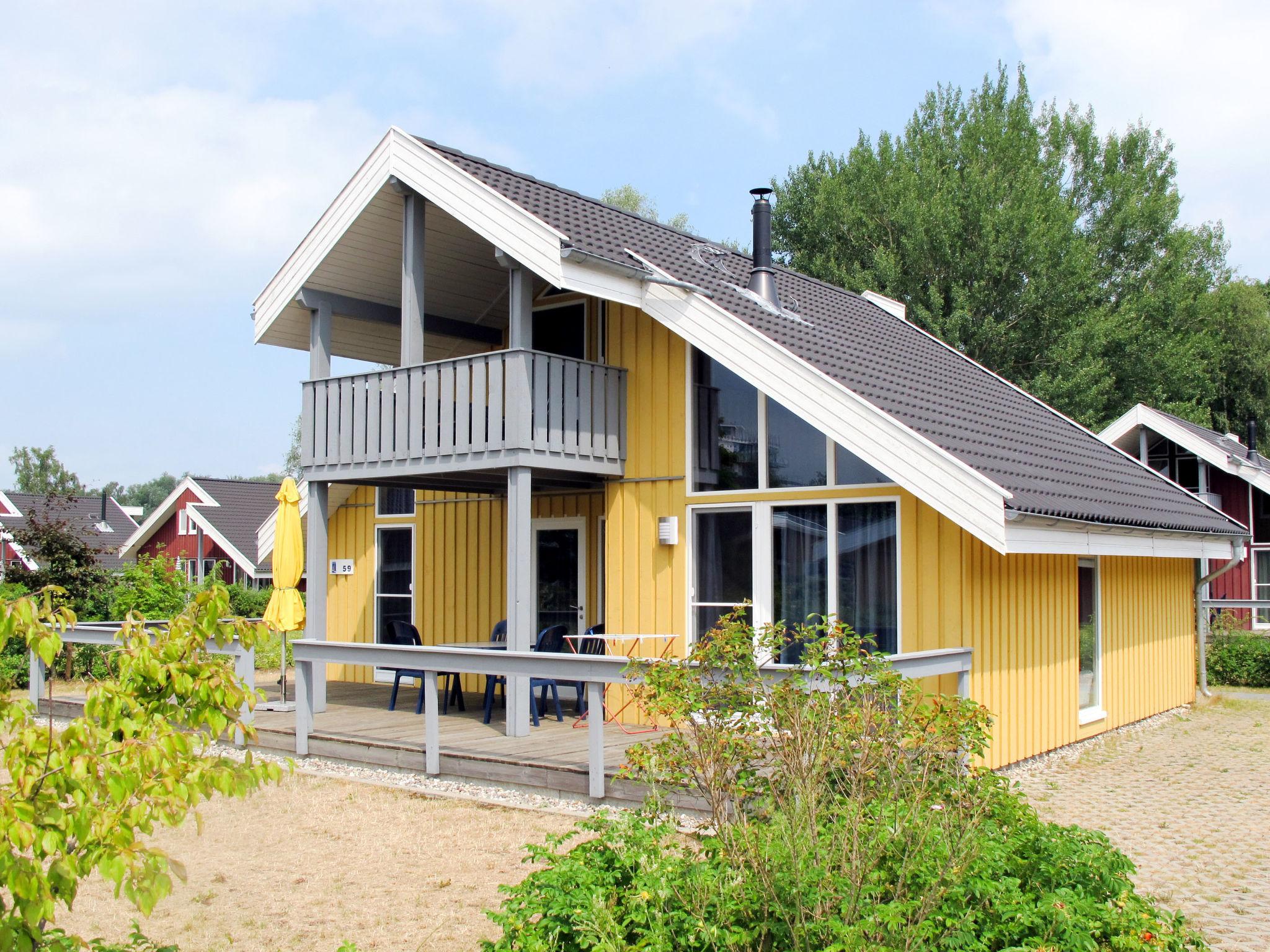 Photo 1 - Maison de 2 chambres à Rechlin avec jardin et terrasse