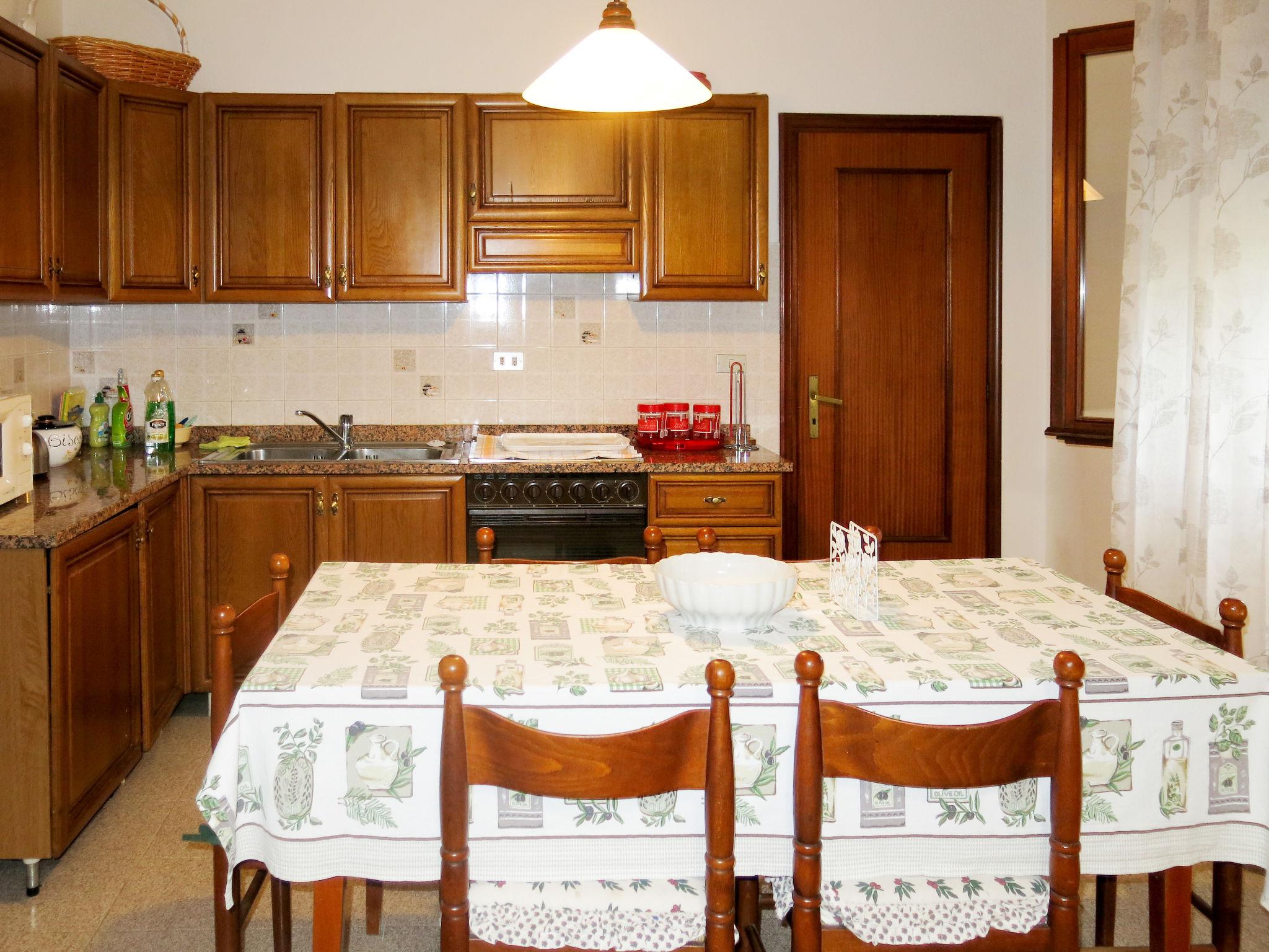 Photo 4 - 3 bedroom Apartment in Eraclea with garden and sea view