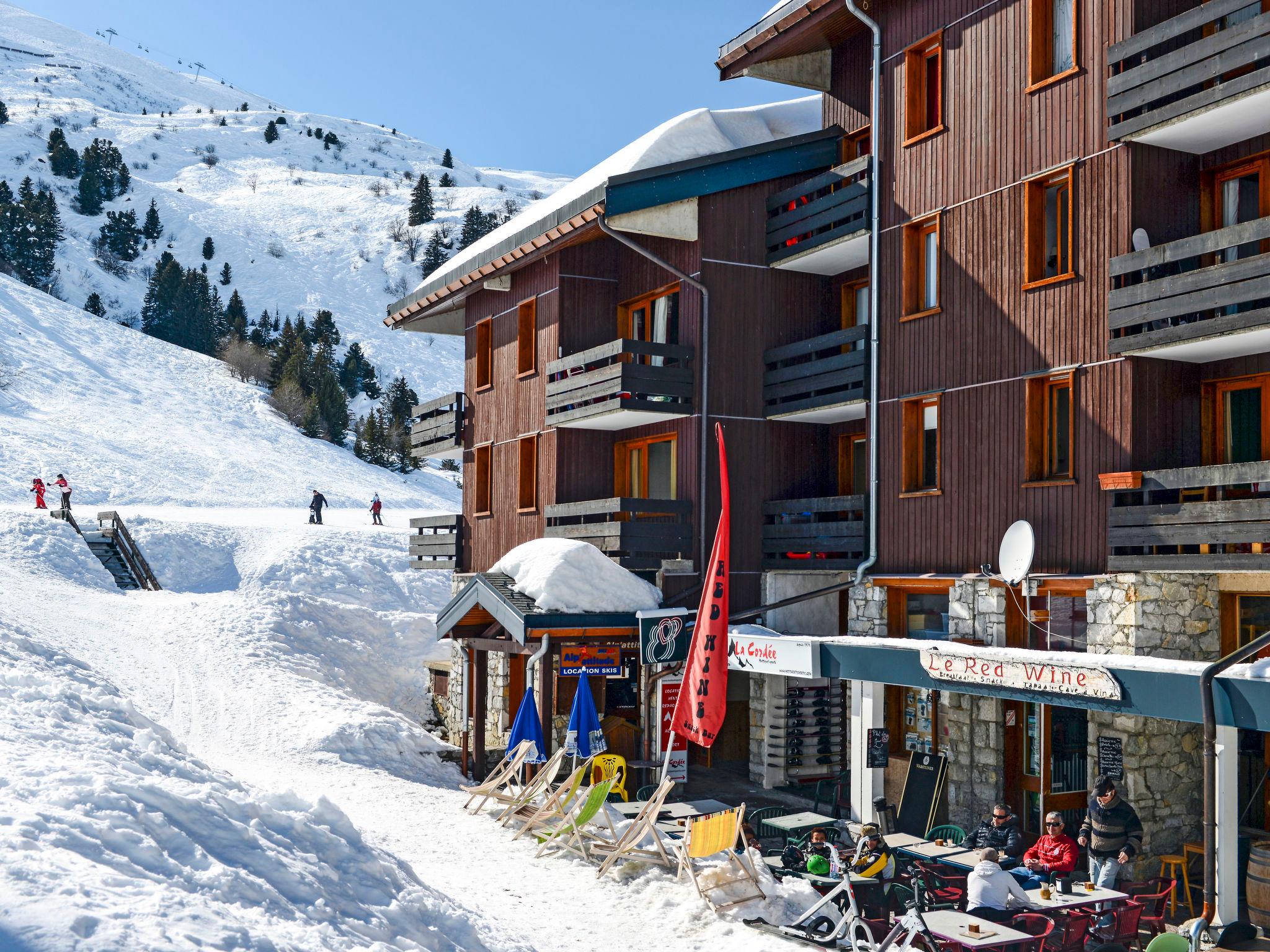 Photo 15 - Apartment in Les Allues with terrace