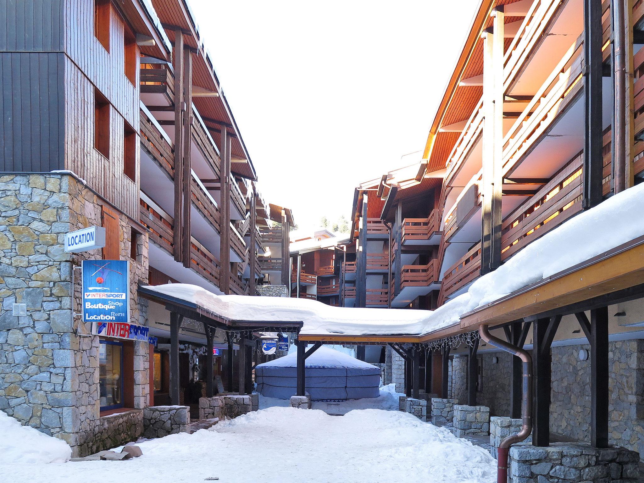 Photo 20 - Appartement de 1 chambre à Les Allues avec terrasse et vues sur la montagne