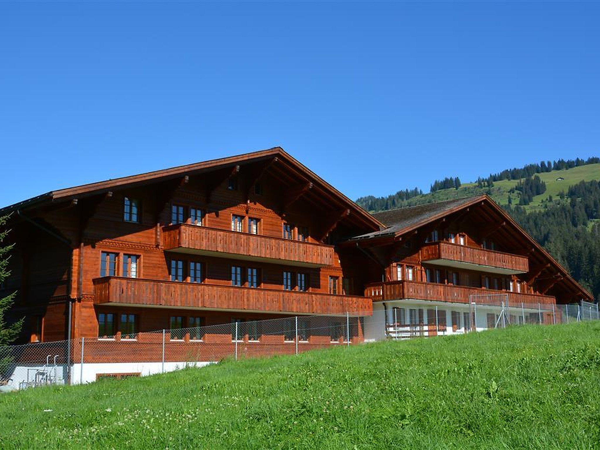 Photo 1 - 6 bedroom Apartment in Saanen