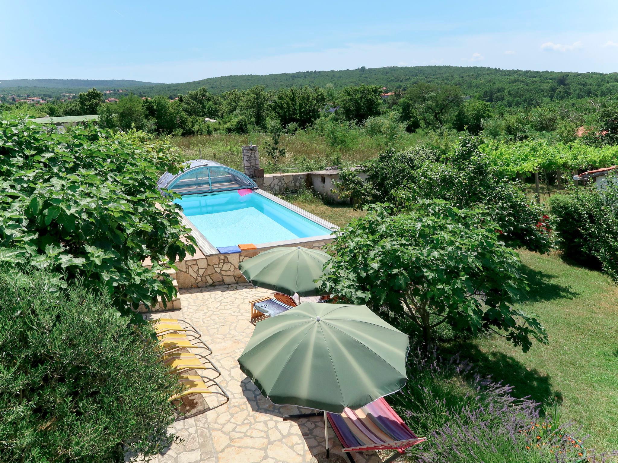 Photo 3 - Appartement de 3 chambres à Labin avec piscine privée et vues à la mer