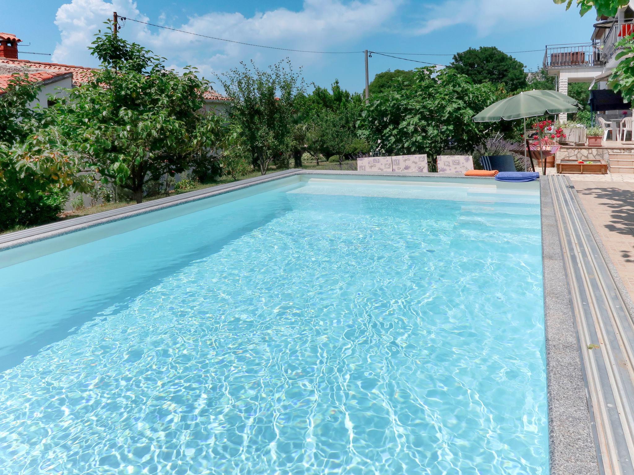 Photo 9 - Appartement de 3 chambres à Labin avec piscine privée et jardin