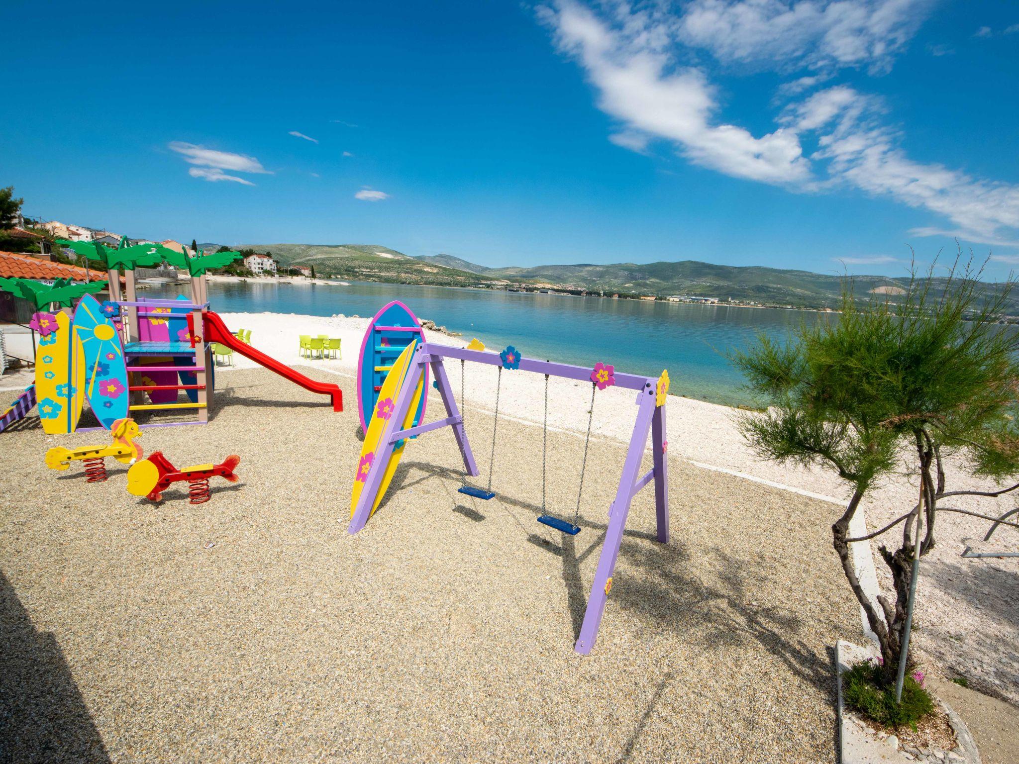 Photo 16 - 3 bedroom Apartment in Trogir with terrace