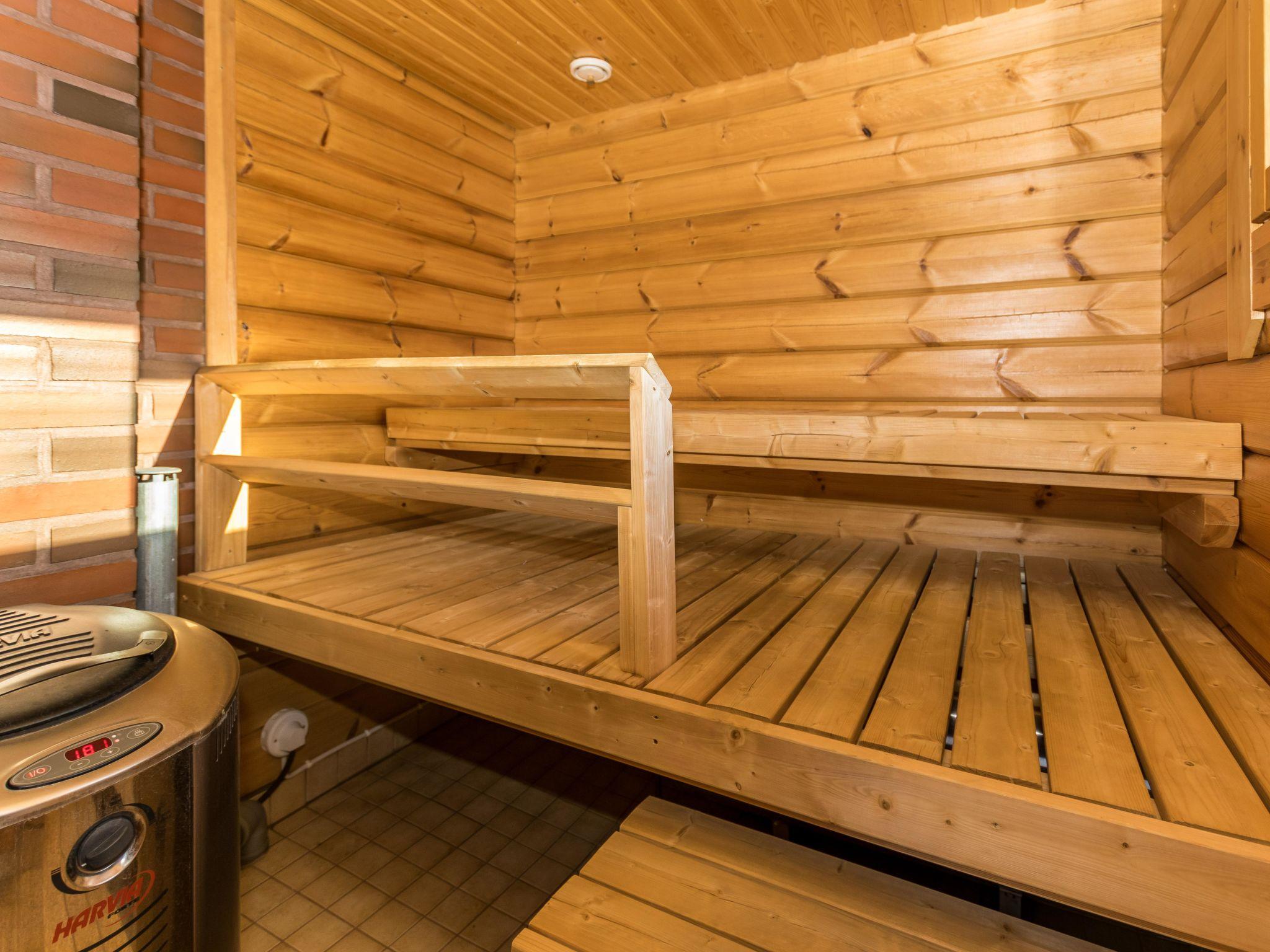 Foto 9 - Haus mit 1 Schlafzimmer in Jämsä mit sauna