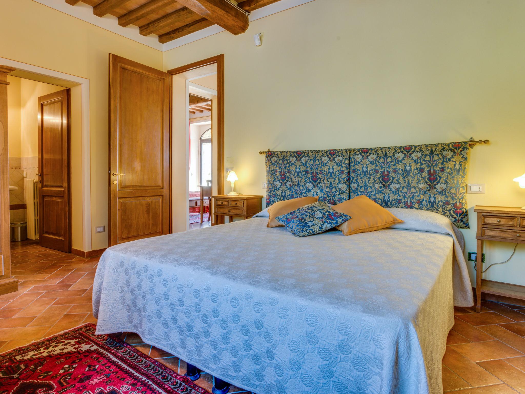 Foto 20 - Casa con 6 camere da letto a Castiglion Fiorentino con piscina privata