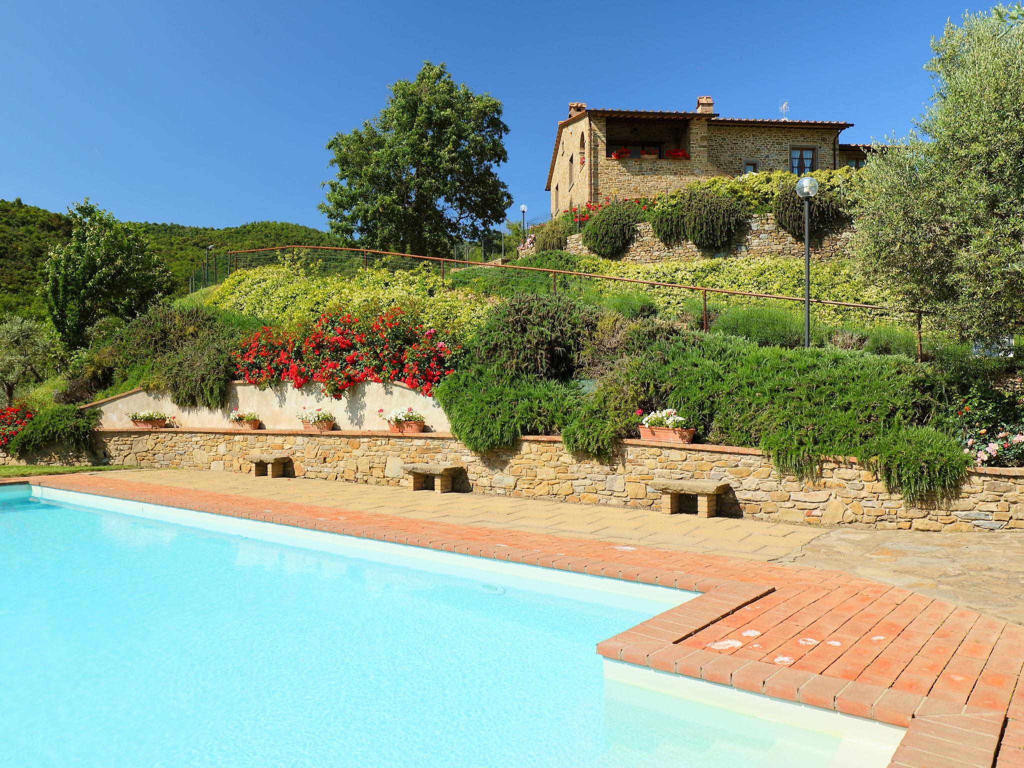 Foto 46 - Haus mit 6 Schlafzimmern in Castiglion Fiorentino mit privater pool und garten