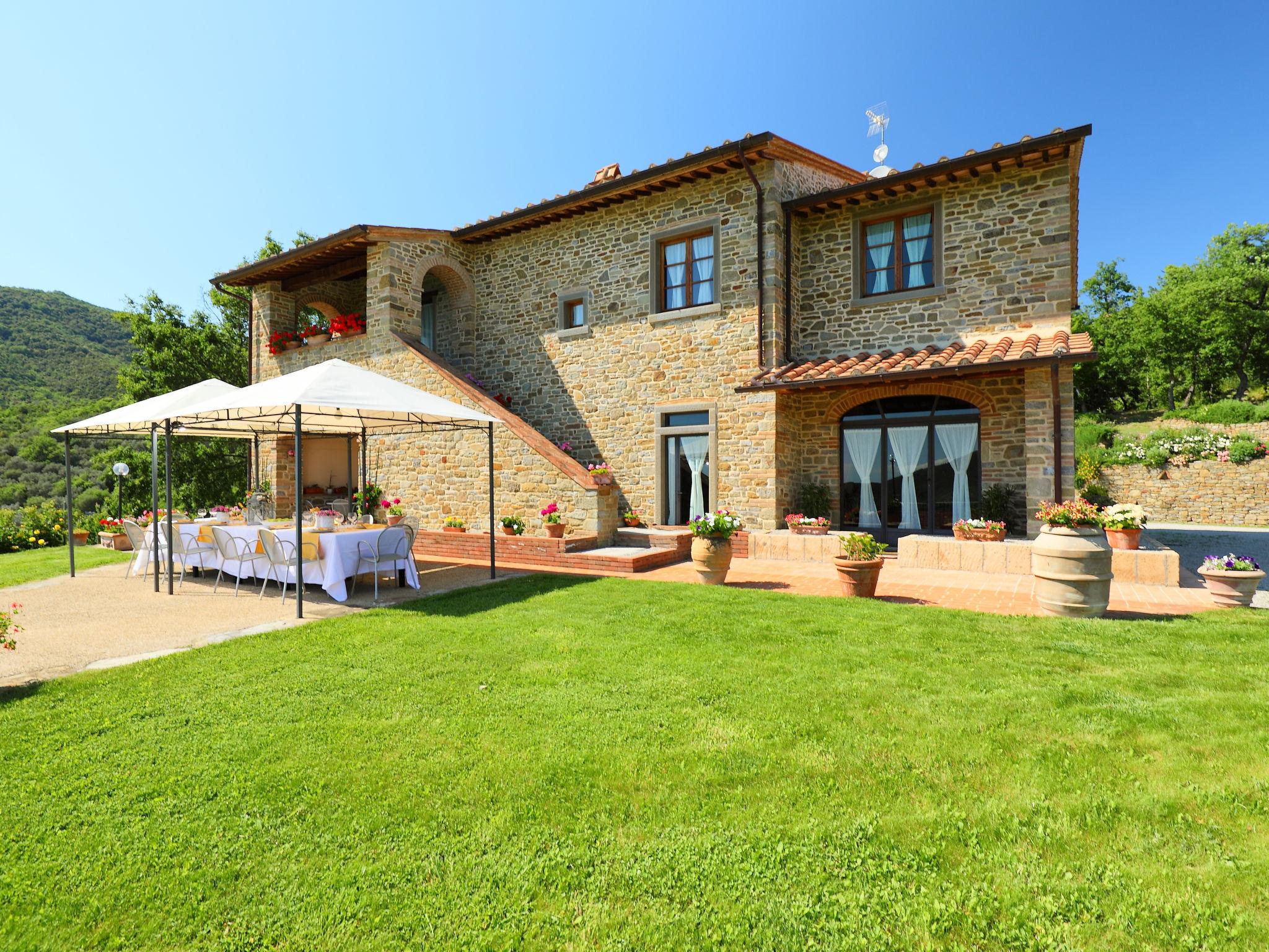 Foto 39 - Casa con 6 camere da letto a Castiglion Fiorentino con piscina privata