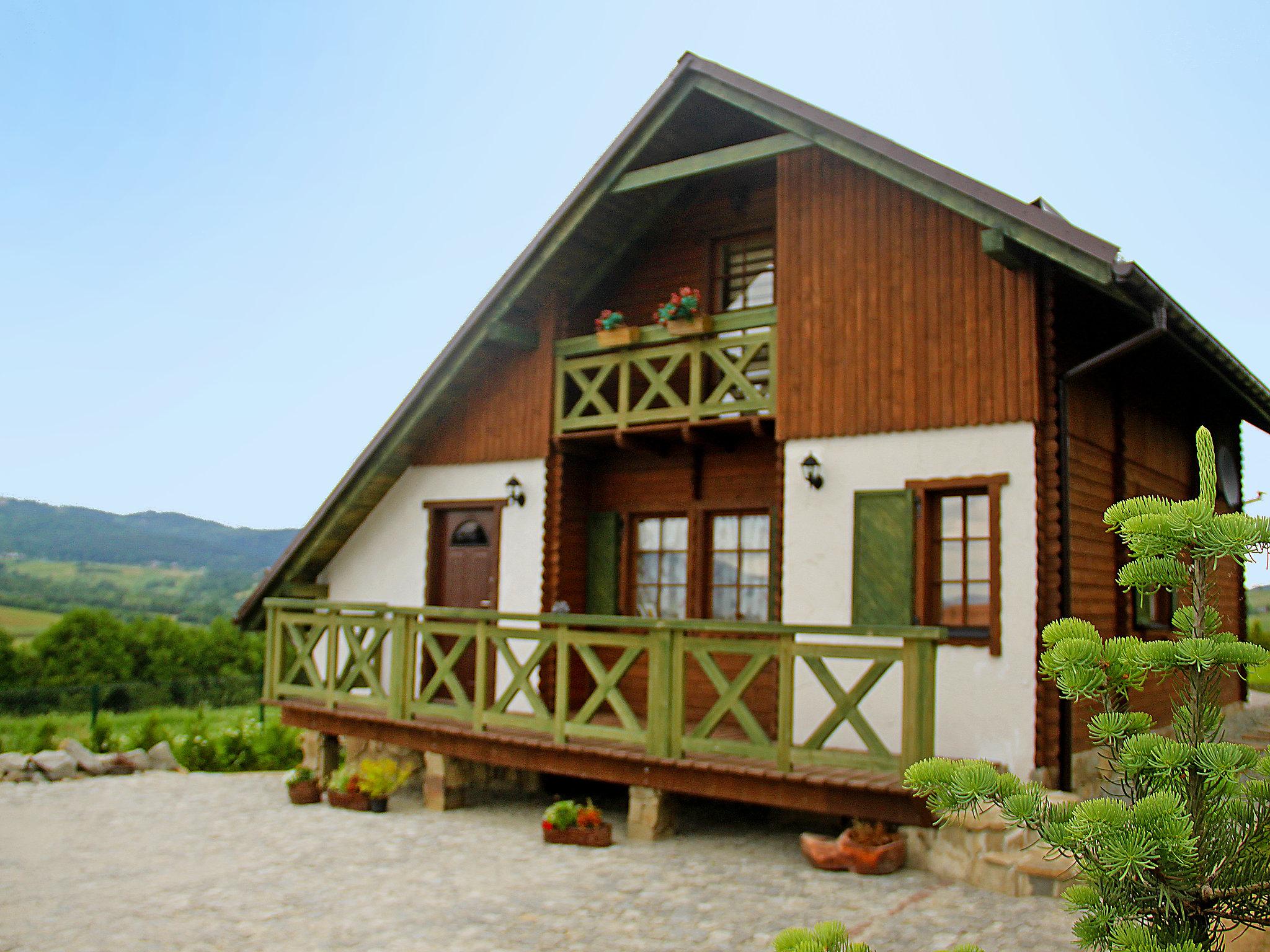 Foto 1 - Casa de 2 habitaciones en Gilowice con terraza y vistas a la montaña