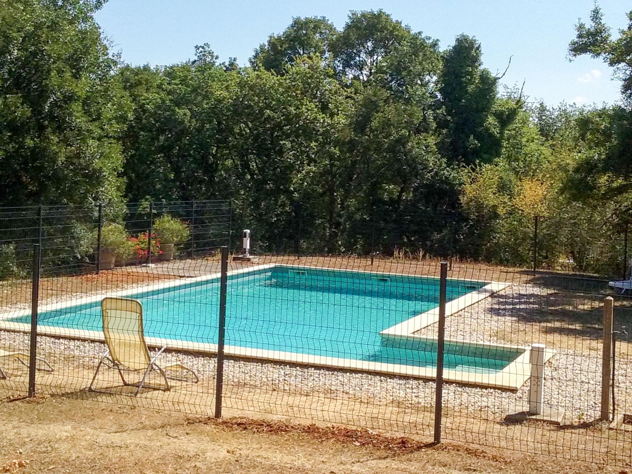 Foto 2 - Casa de 2 quartos em Salviac com piscina privada e jardim