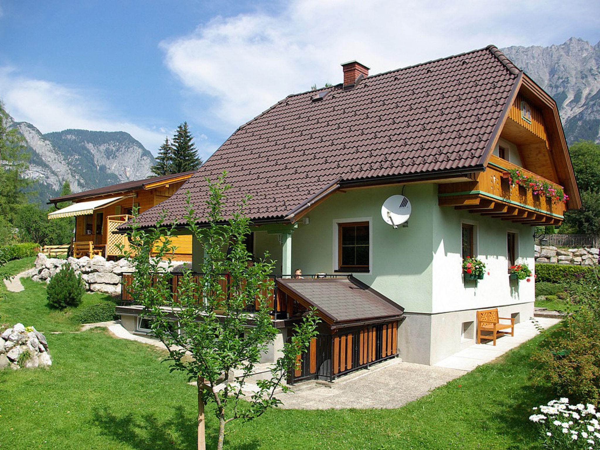 Photo 1 - Maison de 3 chambres à Gröbming avec jardin et terrasse