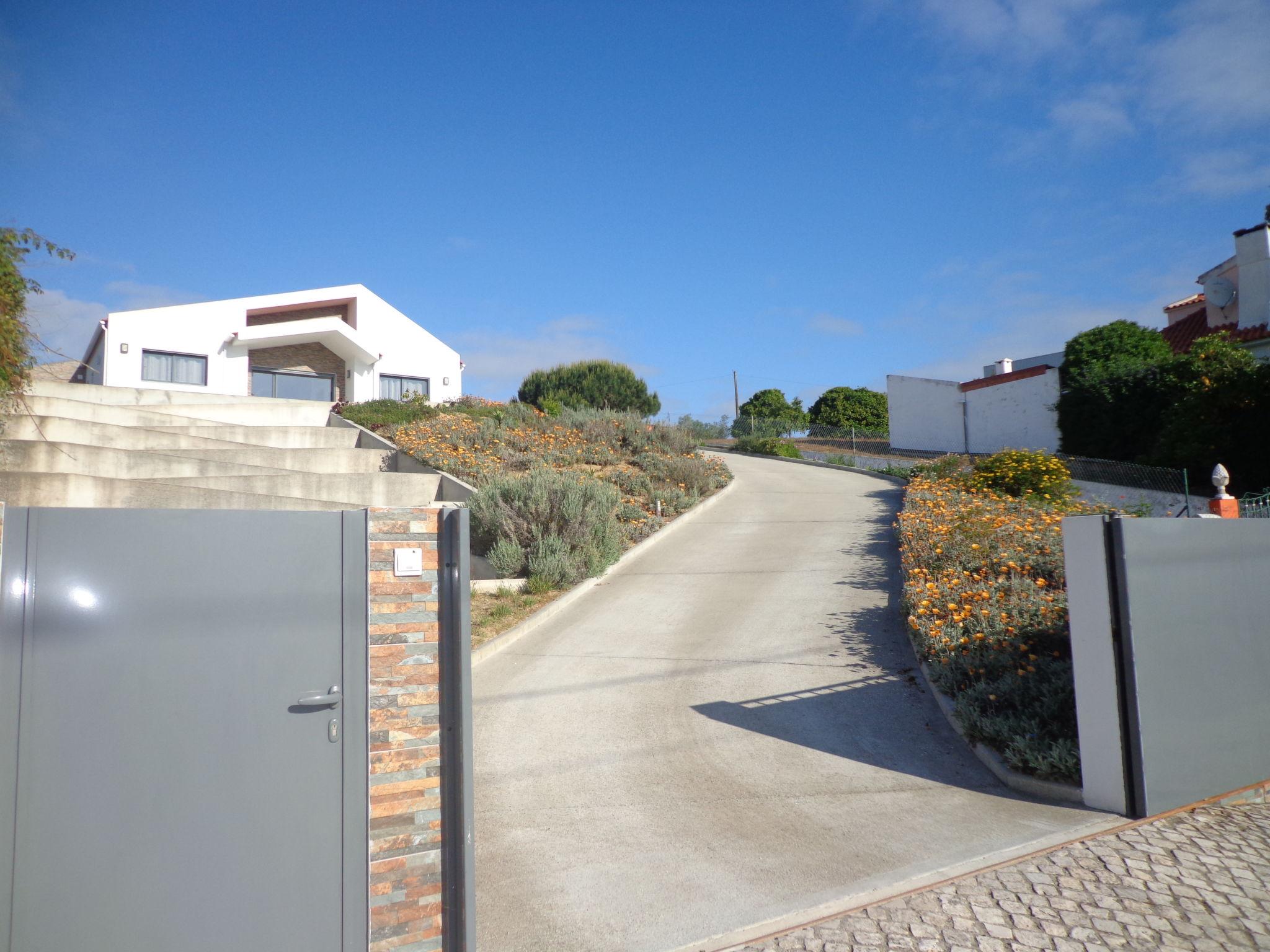 Foto 14 - Casa con 3 camere da letto a Óbidos con piscina privata e vista mare