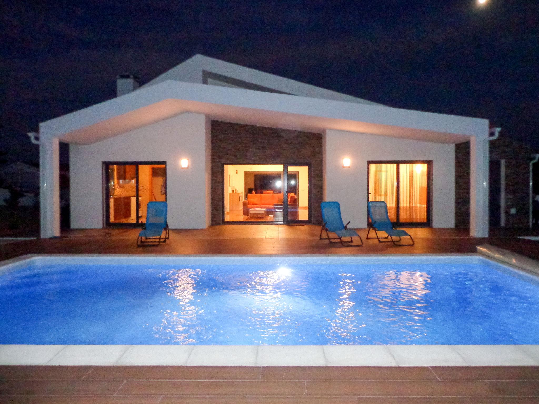 Photo 12 - Maison de 3 chambres à Óbidos avec piscine privée et vues à la mer