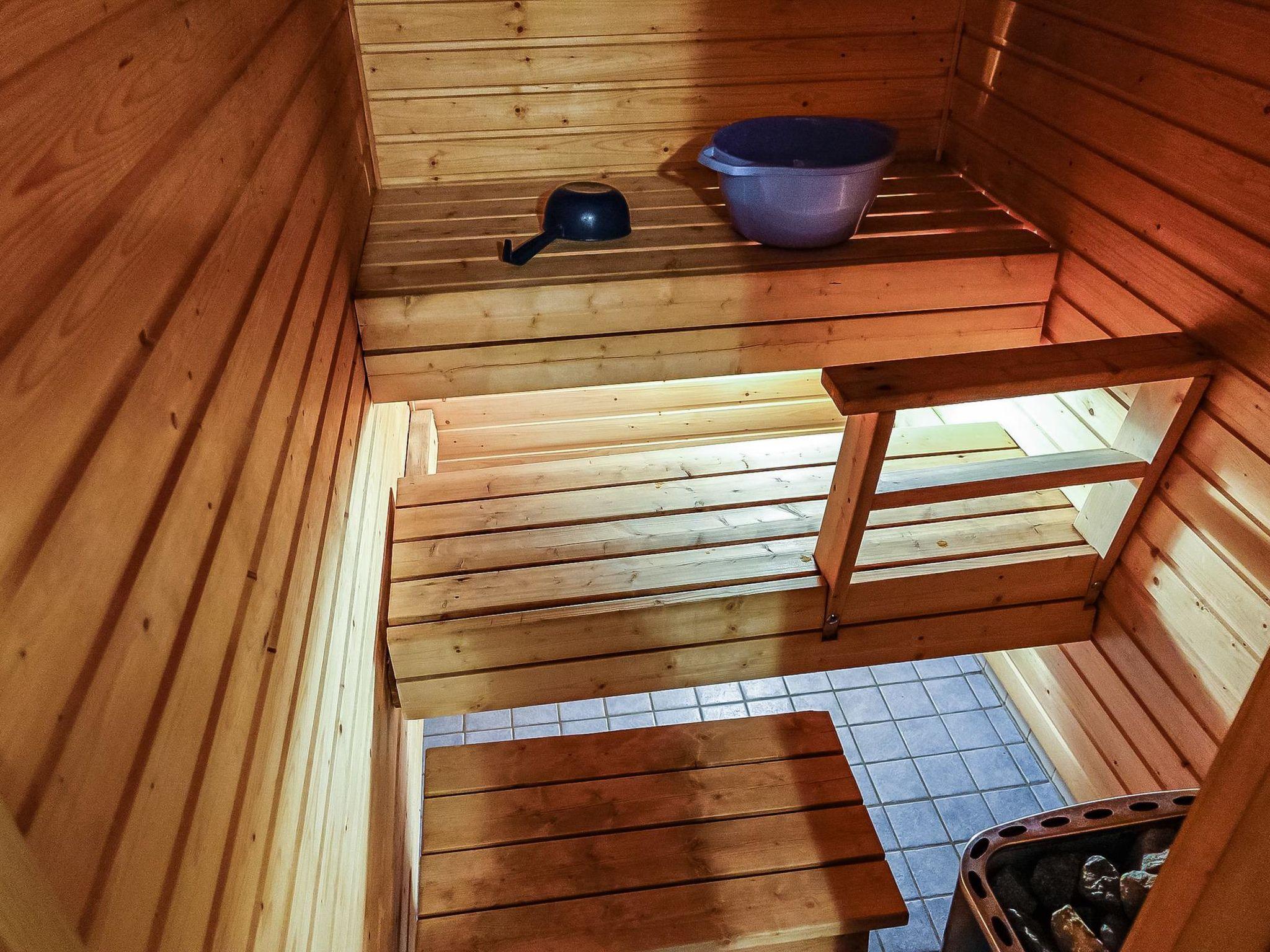 Foto 16 - Casa de 1 quarto em Inari com sauna e vista para a montanha