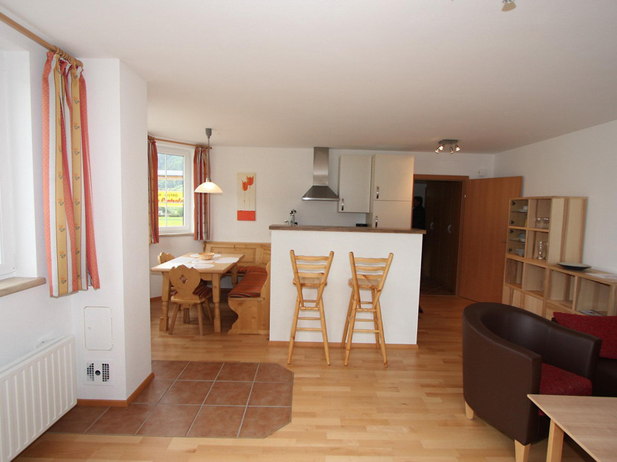 Photo 7 - 1 bedroom Apartment in Sankt Margarethen im Lungau with terrace and mountain view