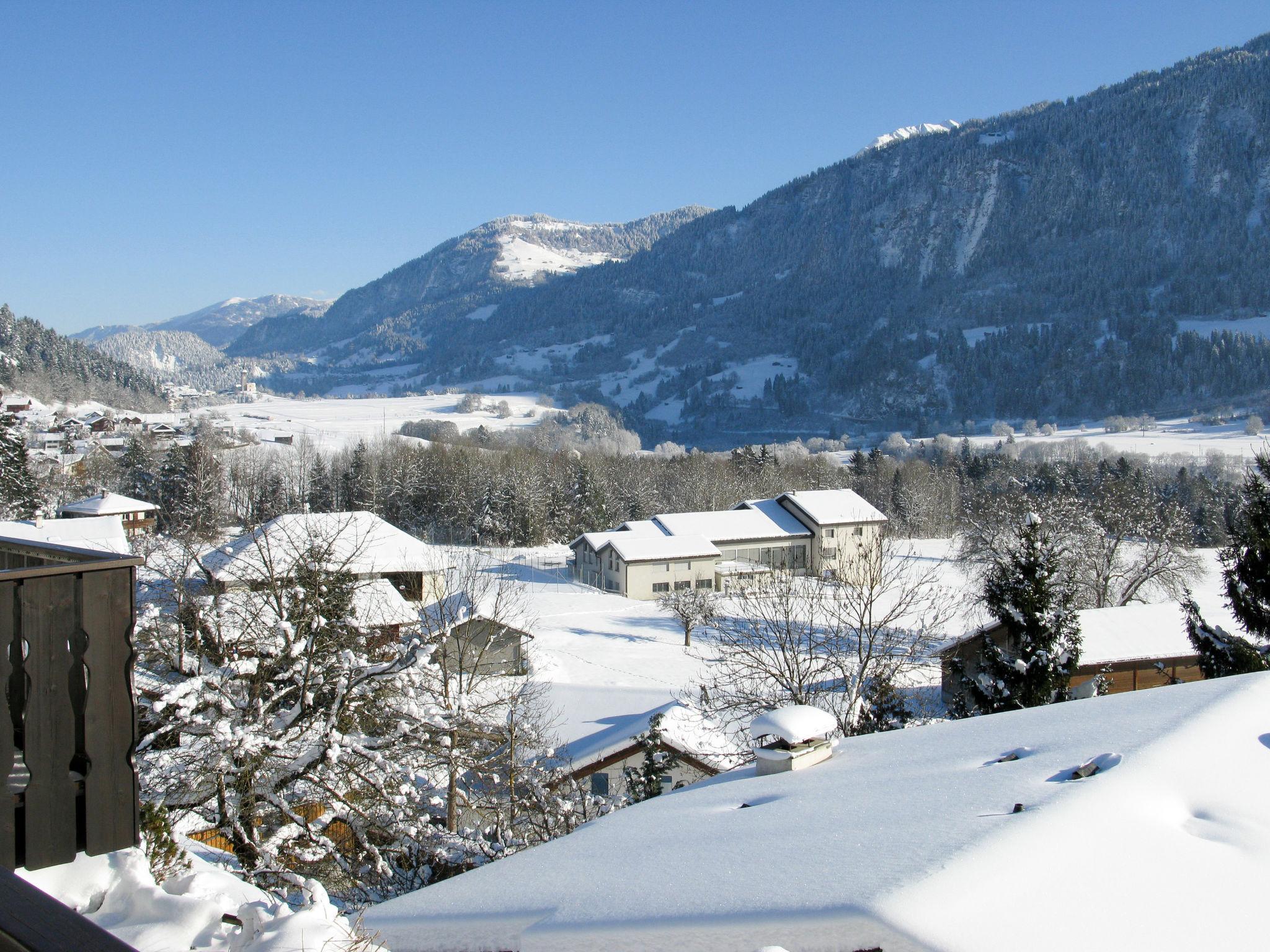 Photo 24 - 2 bedroom Apartment in Schluein with sauna and mountain view