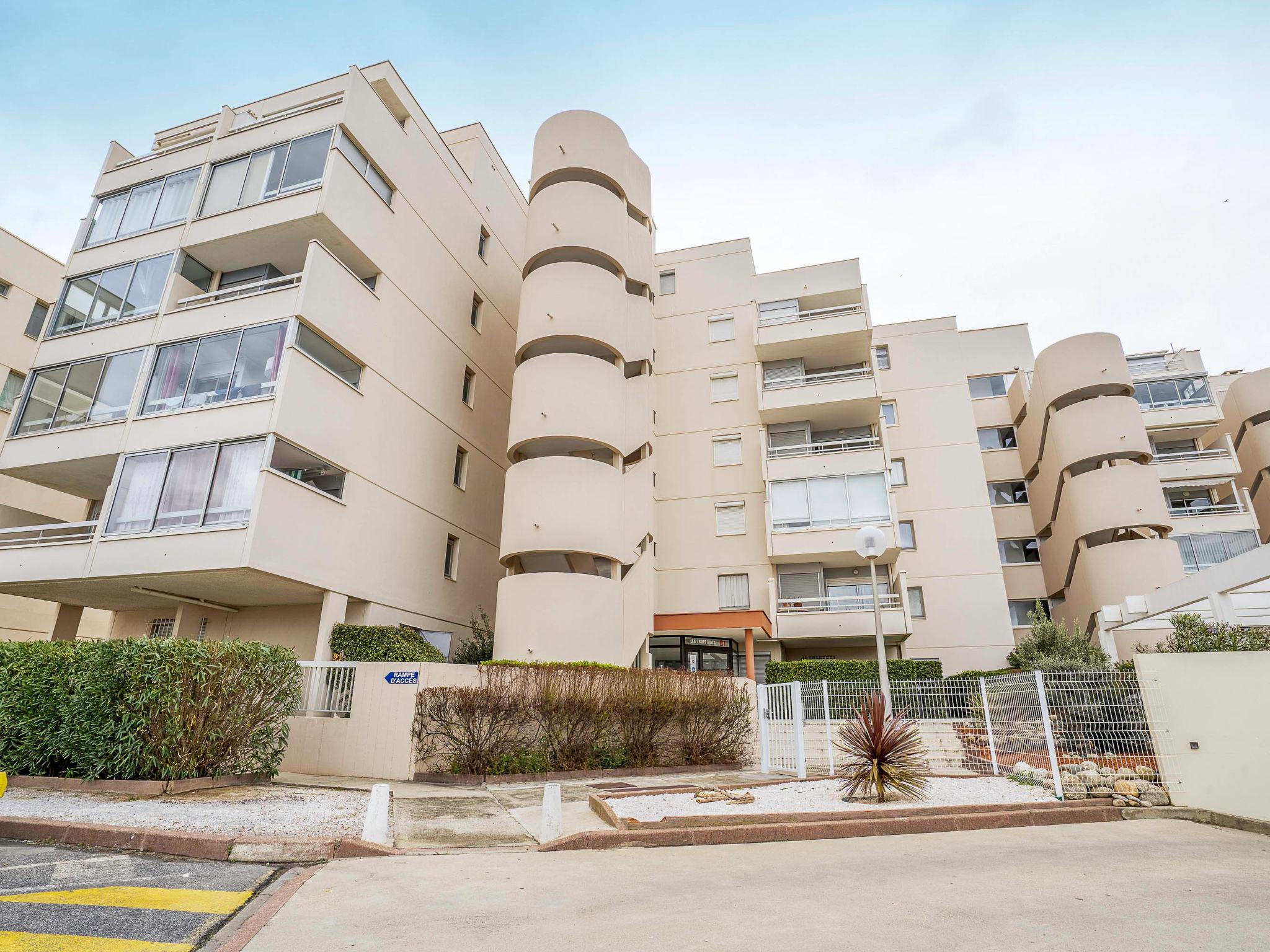 Foto 22 - Apartment mit 1 Schlafzimmer in Canet-en-Roussillon mit blick aufs meer