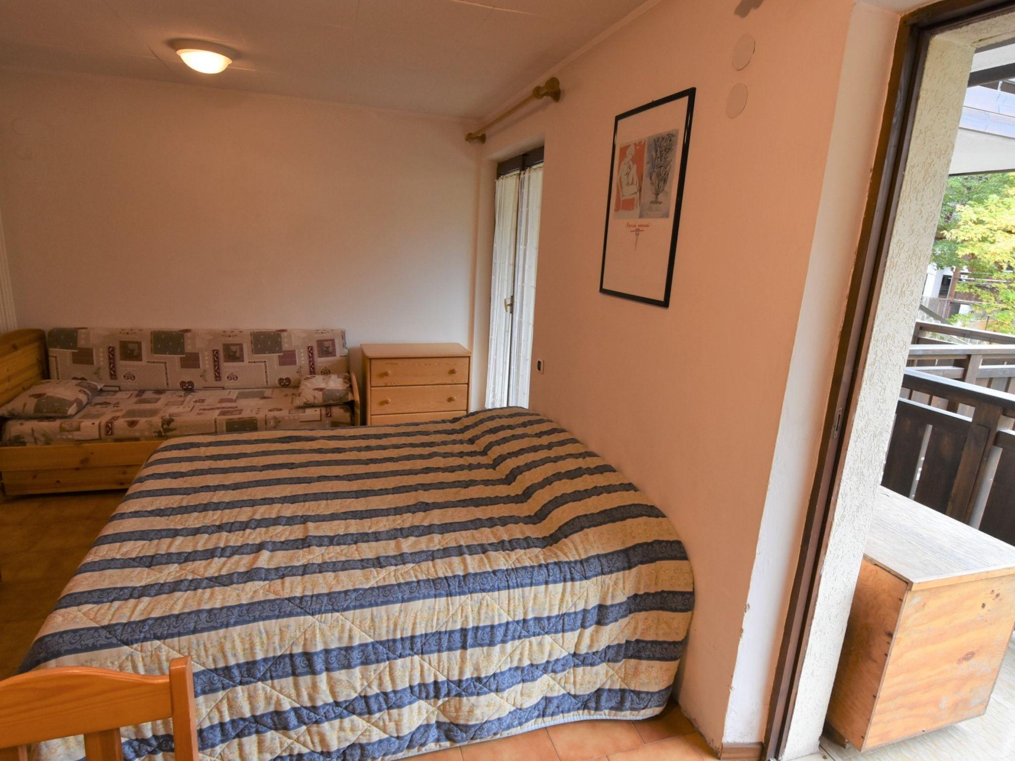 Foto 4 - Apartamento en Canazei