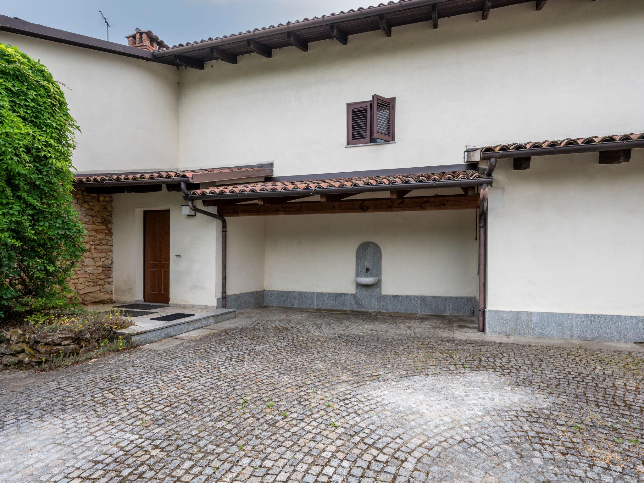 Photo 37 - Maison de 4 chambres à Cortazzone avec piscine privée et jardin