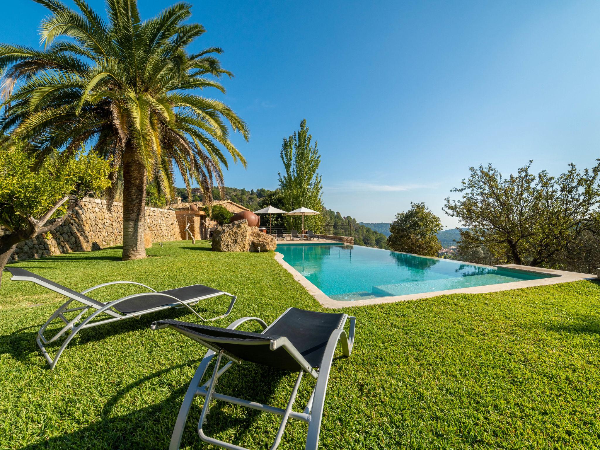 Photo 48 - 4 bedroom House in Mancor de la Vall with private pool and garden