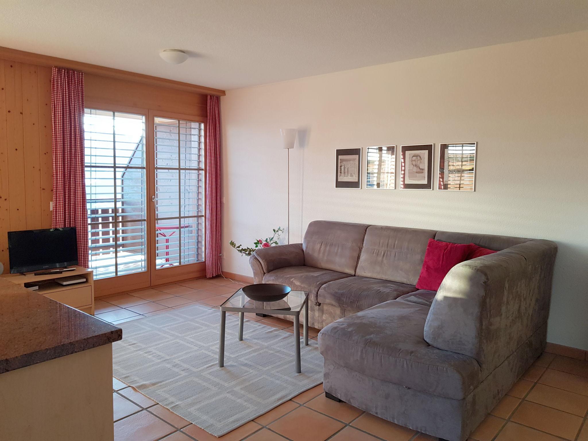 Photo 3 - 1 bedroom Apartment in Beatenberg with garden