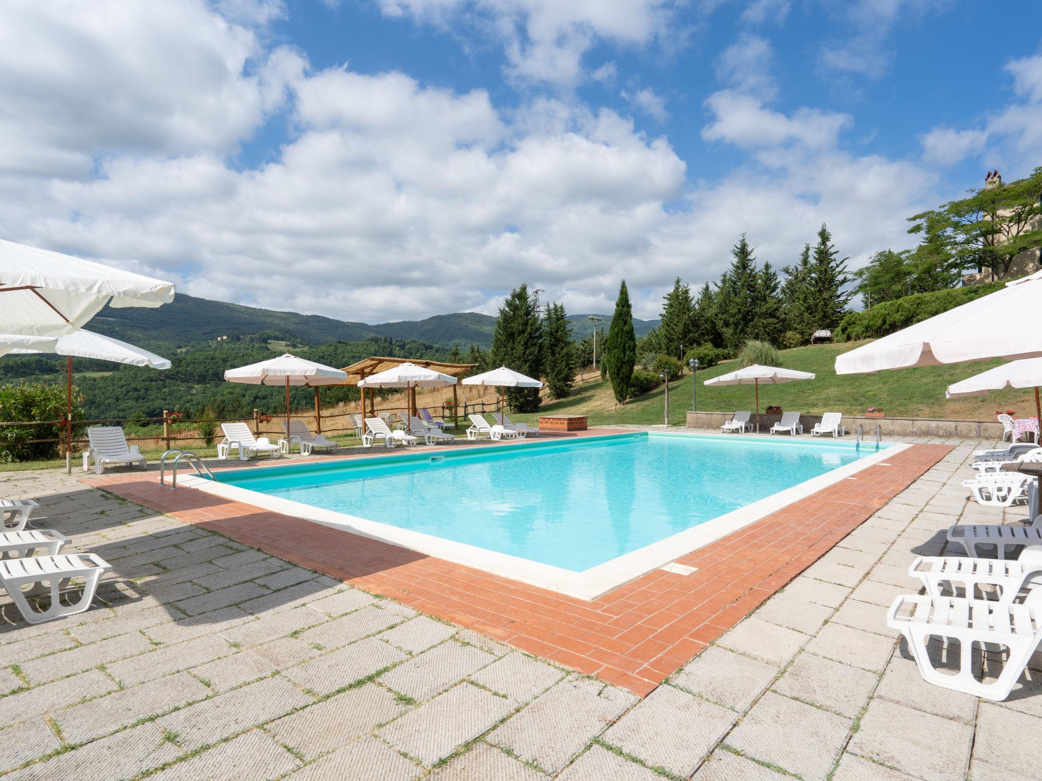 Photo 21 - Appartement de 2 chambres à Dicomano avec piscine et jardin