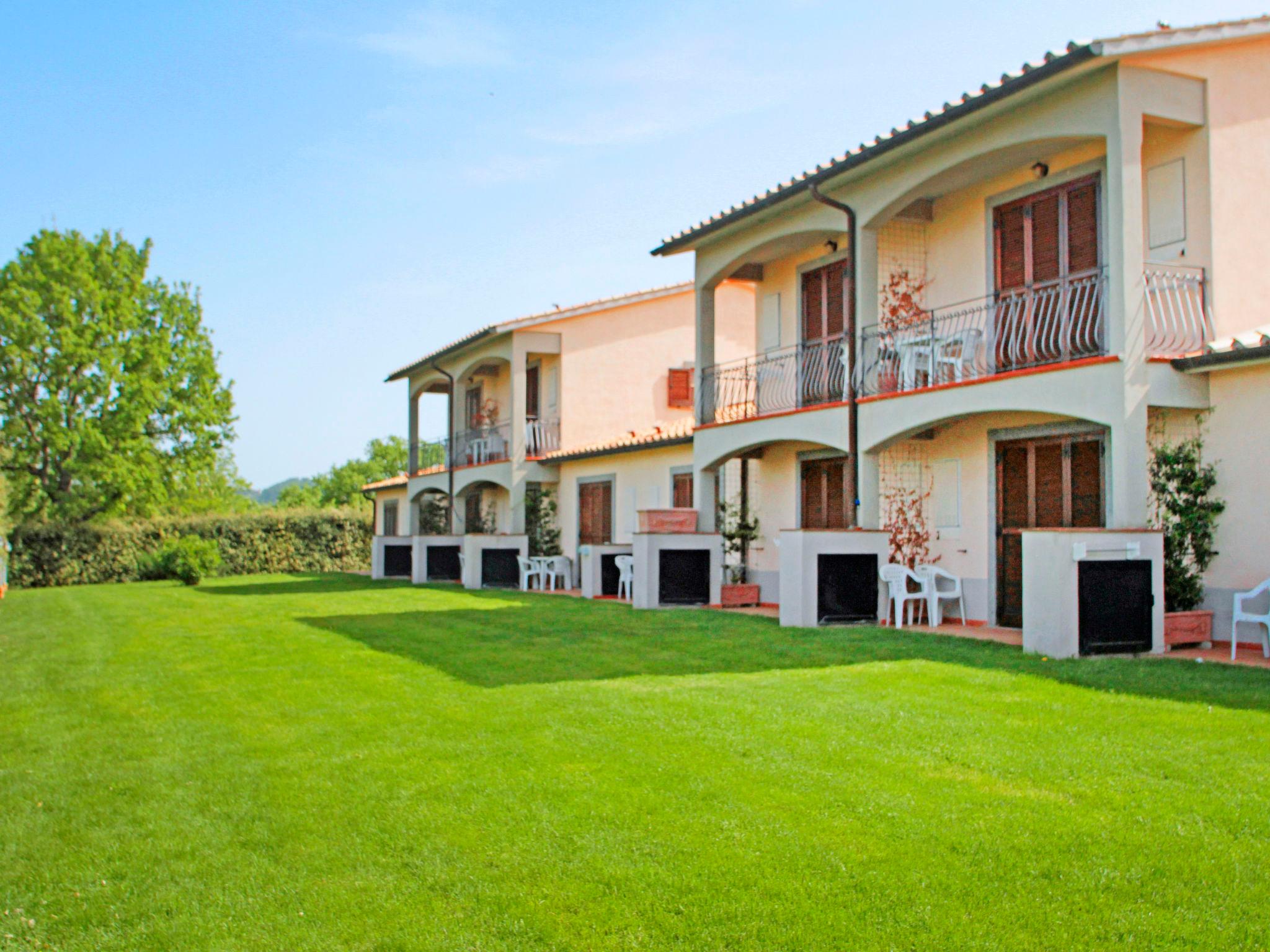 Foto 30 - Appartamento con 3 camere da letto a Sorano con piscina e giardino