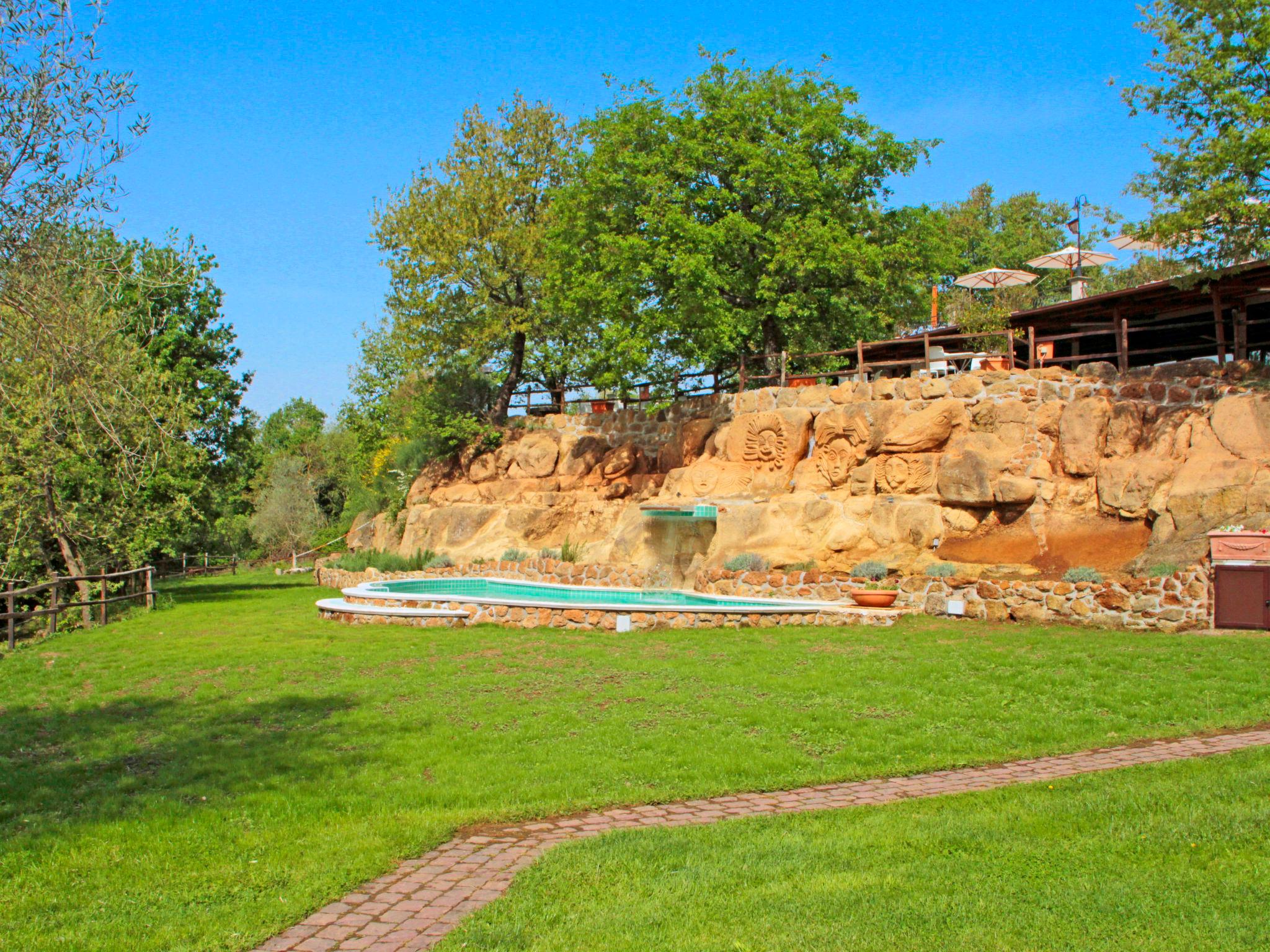 Photo 29 - Appartement de 3 chambres à Sorano avec piscine et jardin