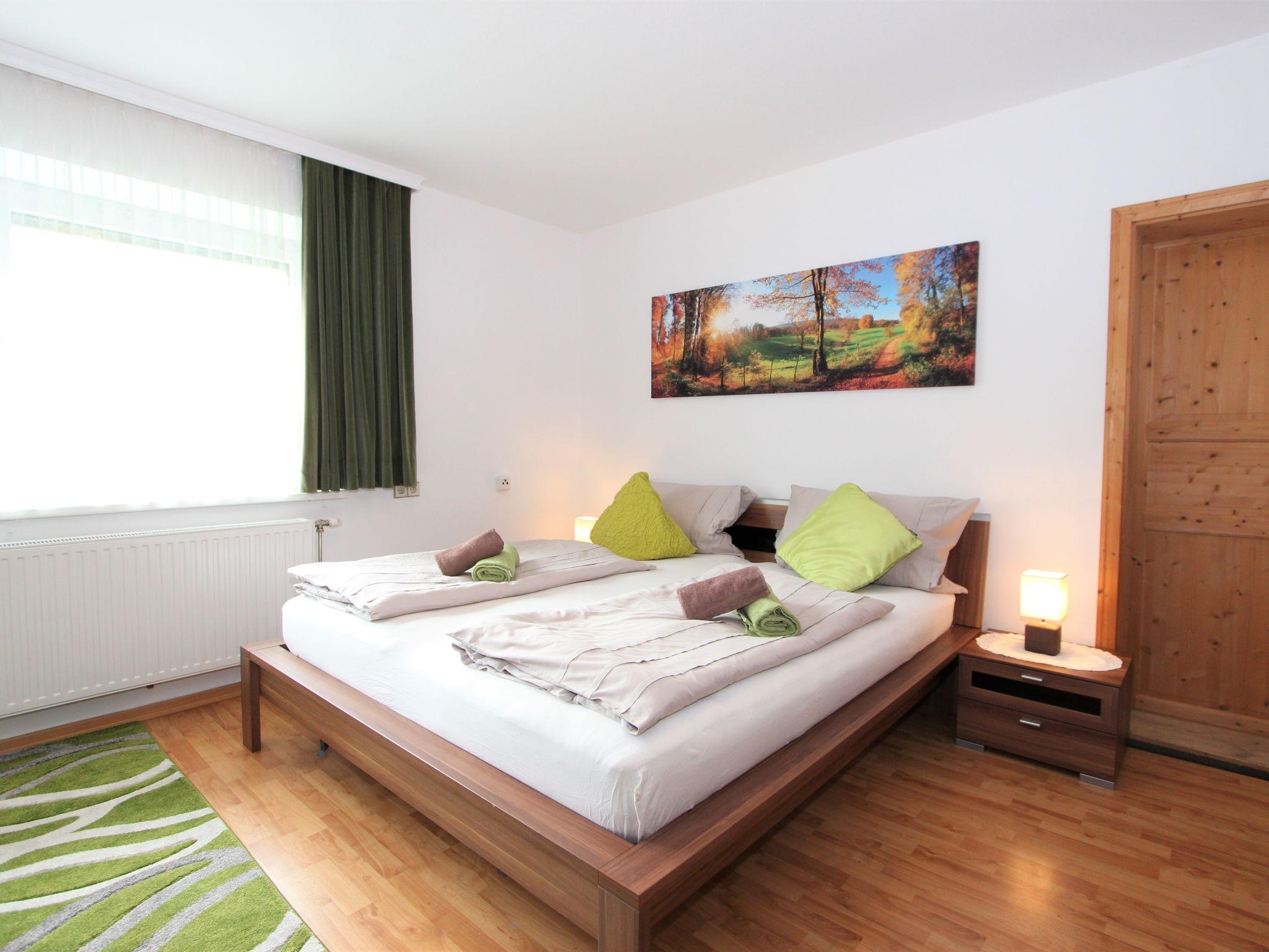 Foto 4 - Appartamento con 2 camere da letto a Schwendau con terrazza e vista sulle montagne